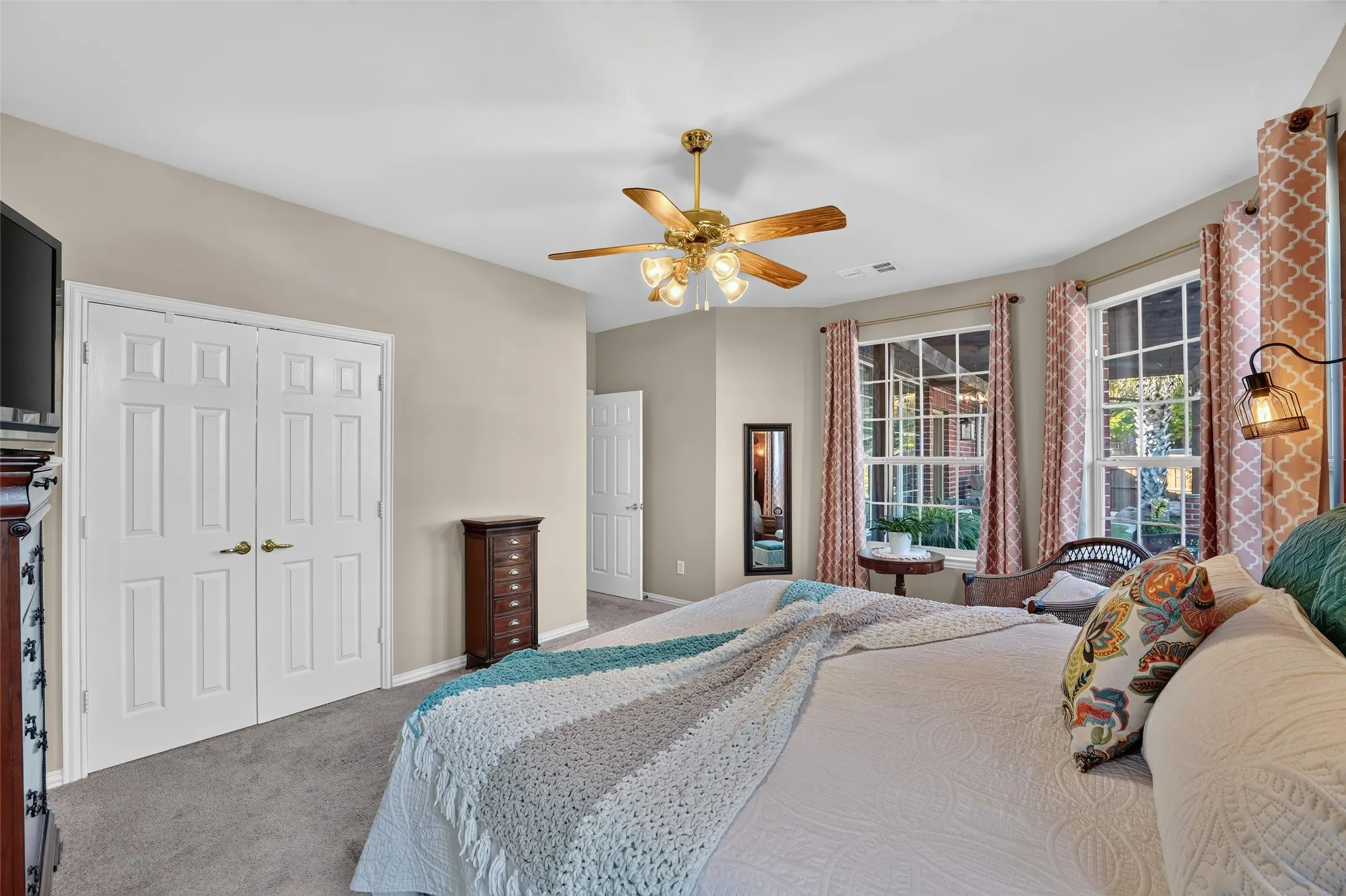 Single Family Residence For Sale in Collin County , 6531 Shadywood Drive, Frisco, Texas 75035, 4 Bedroom, 3 Bathroom, 2 Garage spaces, 2,783 Sqft, built in 2002, mls#21409899, Real Estate Agent in Frisco, Homes For Sale in Collin county, Homes For Sale in Frisco, Realtor in Frisco Texas, Real Estate Brokerage Independent Realty Texas, Luminita Cordes Realtor