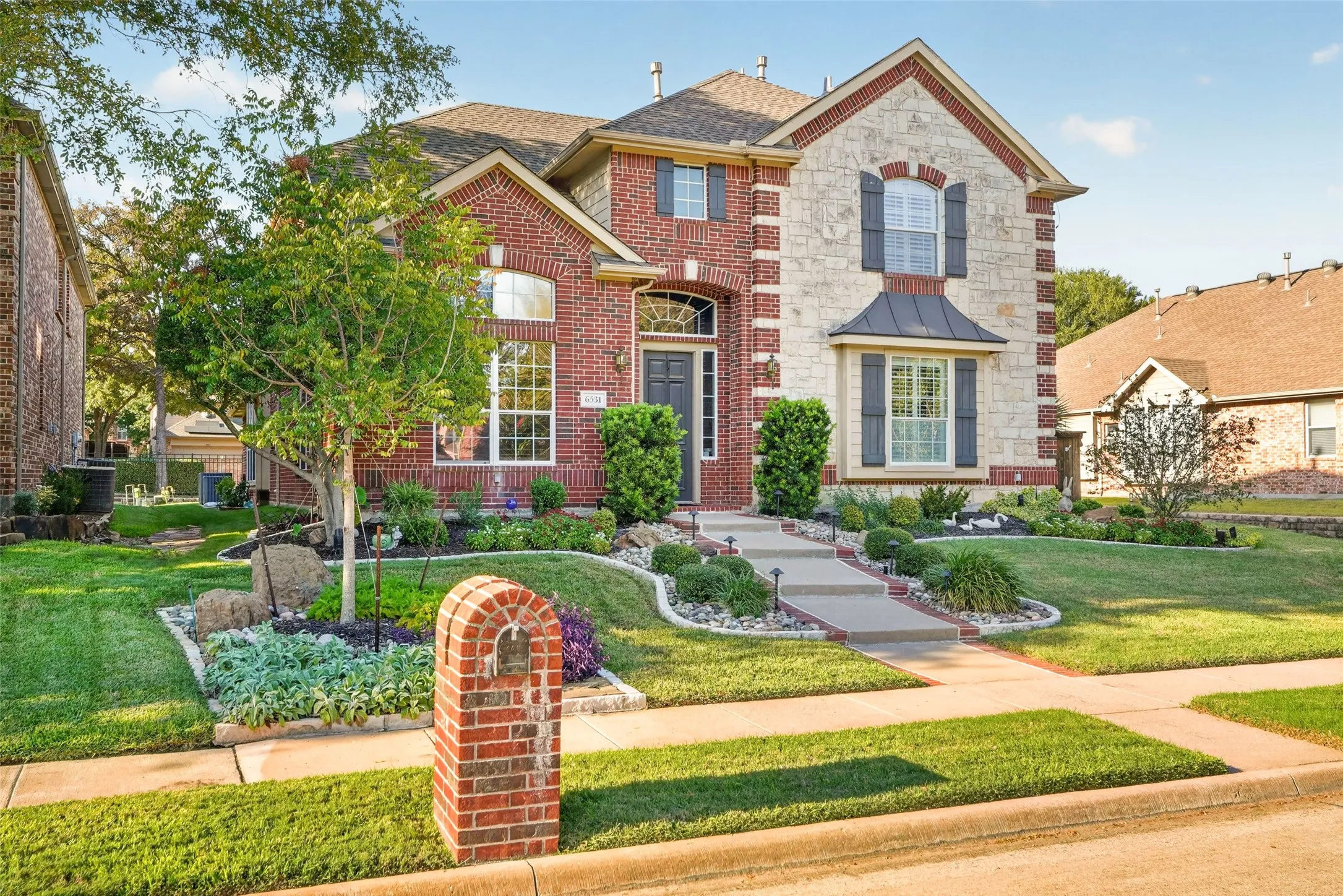 Single Family Residence For Sale in Collin County , 6531 Shadywood Drive, Frisco, Texas 75035, 4 Bedroom, 3 Bathroom, 2 Garage spaces, 2,783 Sqft, built in 2002, mls#21409899, Real Estate Agent in Frisco, Homes For Sale in Collin county, Homes For Sale in Frisco, Realtor in Frisco Texas, Real Estate Brokerage Independent Realty Texas, Luminita Cordes Realtor