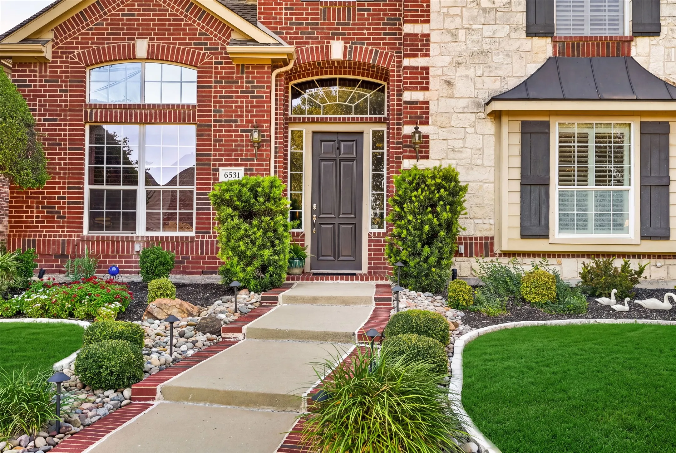Single Family Residence For Sale in Collin County , 6531 Shadywood Drive, Frisco, Texas 75035, 4 Bedroom, 3 Bathroom, 2 Garage spaces, 2,783 Sqft, built in 2002, mls#21409899, Real Estate Agent in Frisco, Homes For Sale in Collin county, Homes For Sale in Frisco, Realtor in Frisco Texas, Real Estate Brokerage Independent Realty Texas, Luminita Cordes Realtor