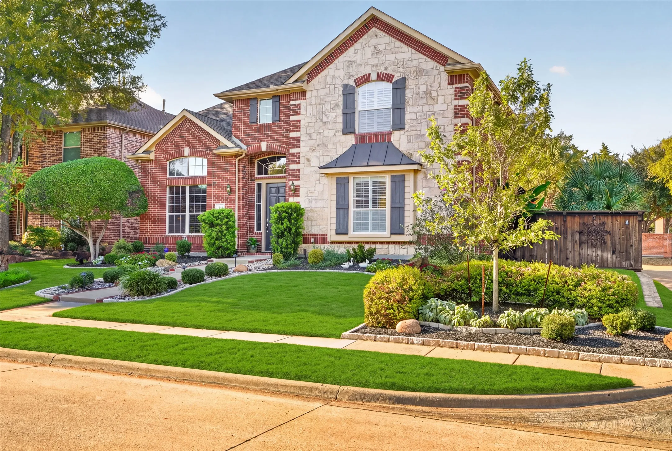 Single Family Residence For Sale in Collin County , 6531 Shadywood Drive, Frisco, Texas 75035, 4 Bedroom, 3 Bathroom, 2 Garage spaces, 2,783 Sqft, built in 2002, mls#21409899, Real Estate Agent in Frisco, Homes For Sale in Collin county, Homes For Sale in Frisco, Realtor in Frisco Texas, Real Estate Brokerage Independent Realty Texas, Luminita Cordes Realtor
