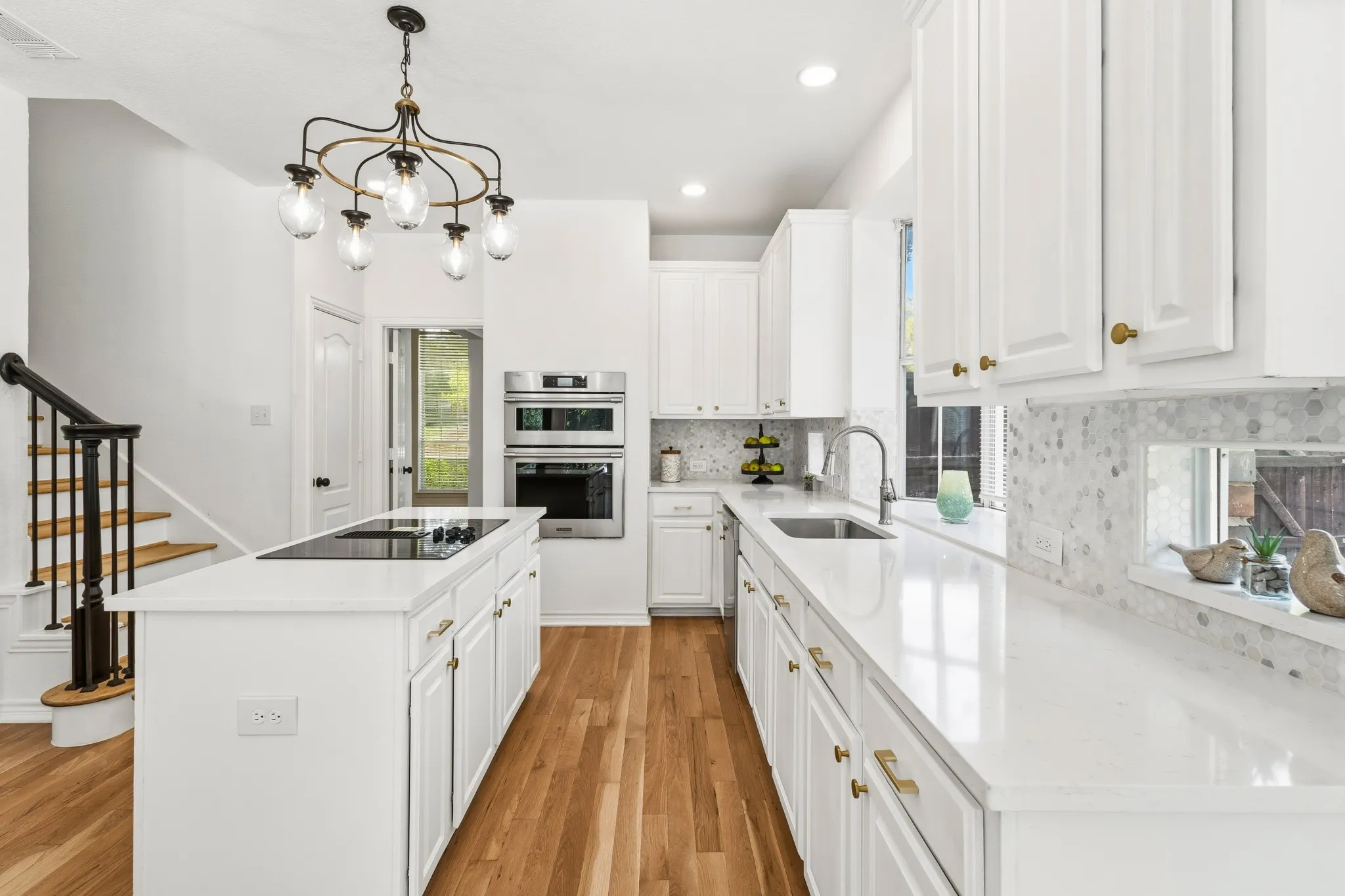 Single Family Residence For Sale in Dallas County , 4510 Vista Creek Drive, Rowlett, Texas 75088, 5 Bedroom, 4 Bathroom, 2 Garage spaces, 3,306 Sqft, built in 1996, mls#21419893, Real Estate Agent in Rowlett, Homes For Sale in Dallas county, Homes For Sale in Rowlett, Realtor in Rowlett Texas, Real Estate Brokerage Independent Realty Texas, Luminita Cordes Realtor
