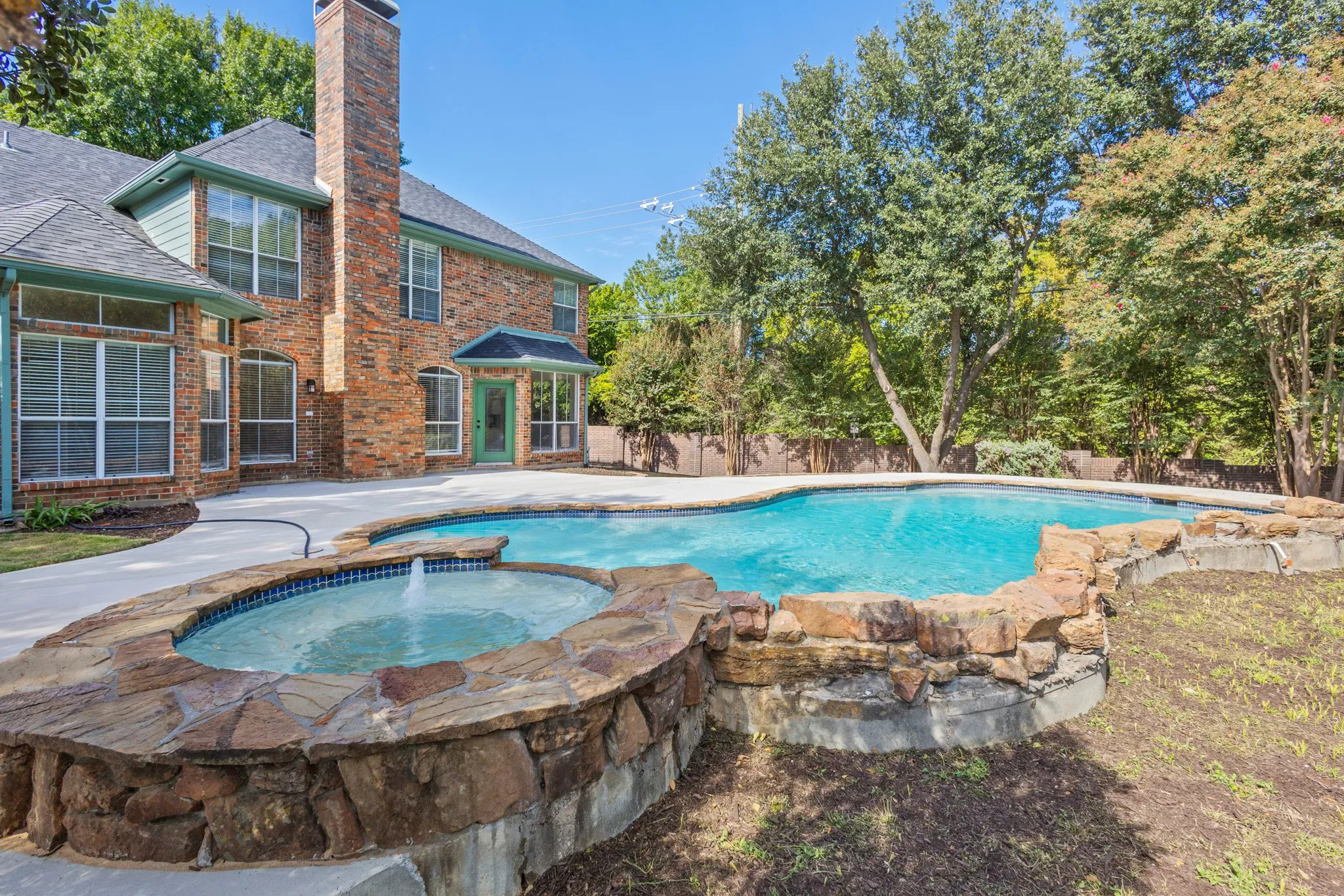 Single Family Residence For Sale in Dallas County , 4510 Vista Creek Drive, Rowlett, Texas 75088, 5 Bedroom, 4 Bathroom, 2 Garage spaces, 3,306 Sqft, built in 1996, mls#21419893, Real Estate Agent in Rowlett, Homes For Sale in Dallas county, Homes For Sale in Rowlett, Realtor in Rowlett Texas, Real Estate Brokerage Independent Realty Texas, Luminita Cordes Realtor