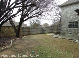Single Family Residence For Rent in Tarrant County , 2639 Cedar View Drive, Arlington, Texas 76006, 4 Bedroom, 3 Bathroom, 2 Garage spaces, 2,680 Sqft, built in 1995, mls#21397252, Real Estate Agent in Arlington, Homes For Rent in Tarrant county, Homes For Rent in Arlington, Realtor in Arlington Texas, Real Estate Brokerage Independent Realty Texas, Luminita Cordes Realtor