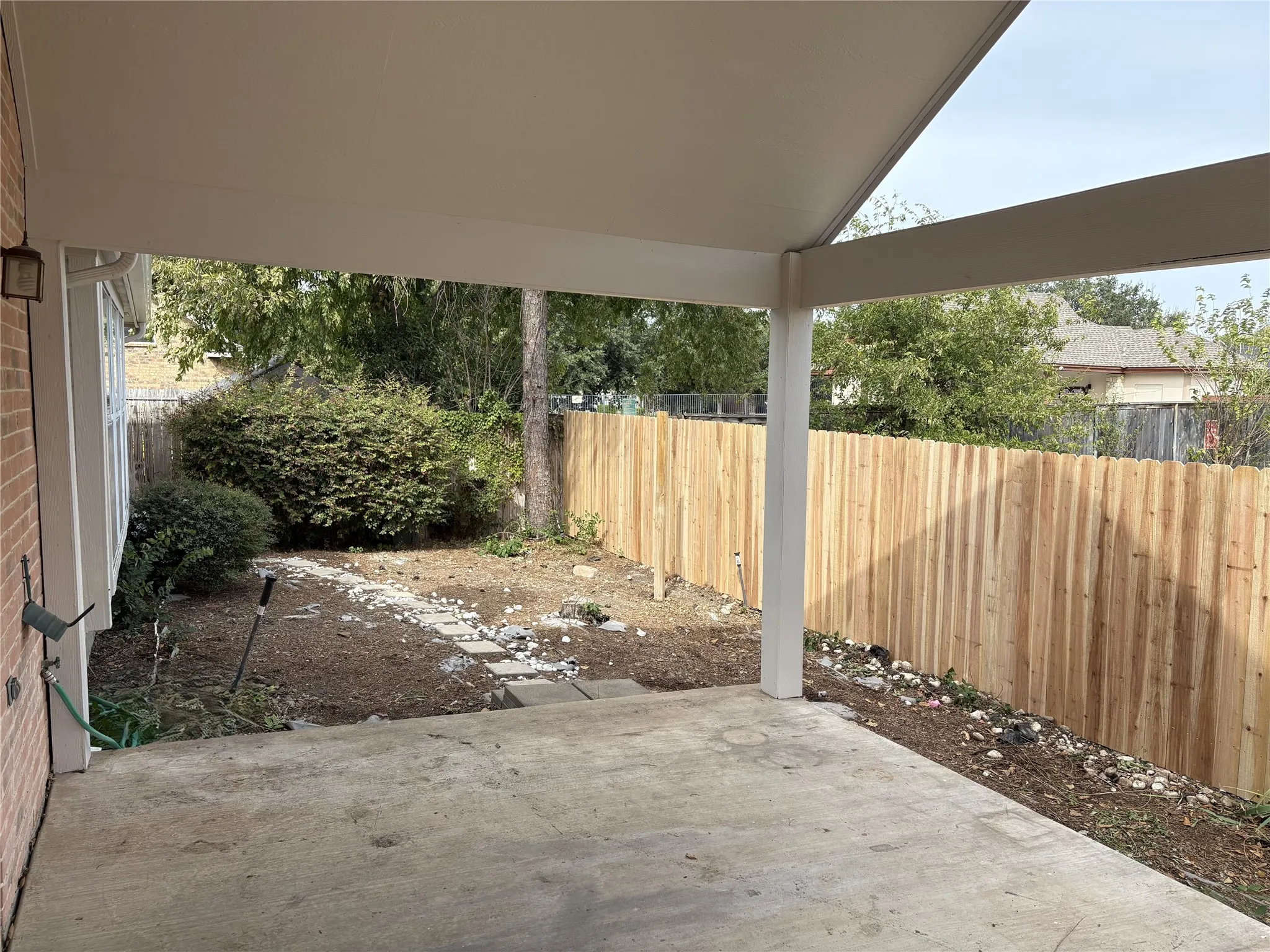 Single Family Residence For Sale in Tarrant County , 8532 Western Meadows Drive, Fort Worth, Texas 76244, 3 Bedroom, 2 Bathroom, 2 Garage spaces, 2,150 Sqft, built in 2000, mls#21420320, Real Estate Agent in Fort Worth, Homes For Sale in Tarrant county, Homes For Sale in Fort Worth, Realtor in Fort Worth Texas, Real Estate Brokerage Independent Realty Texas, Luminita Cordes Realtor