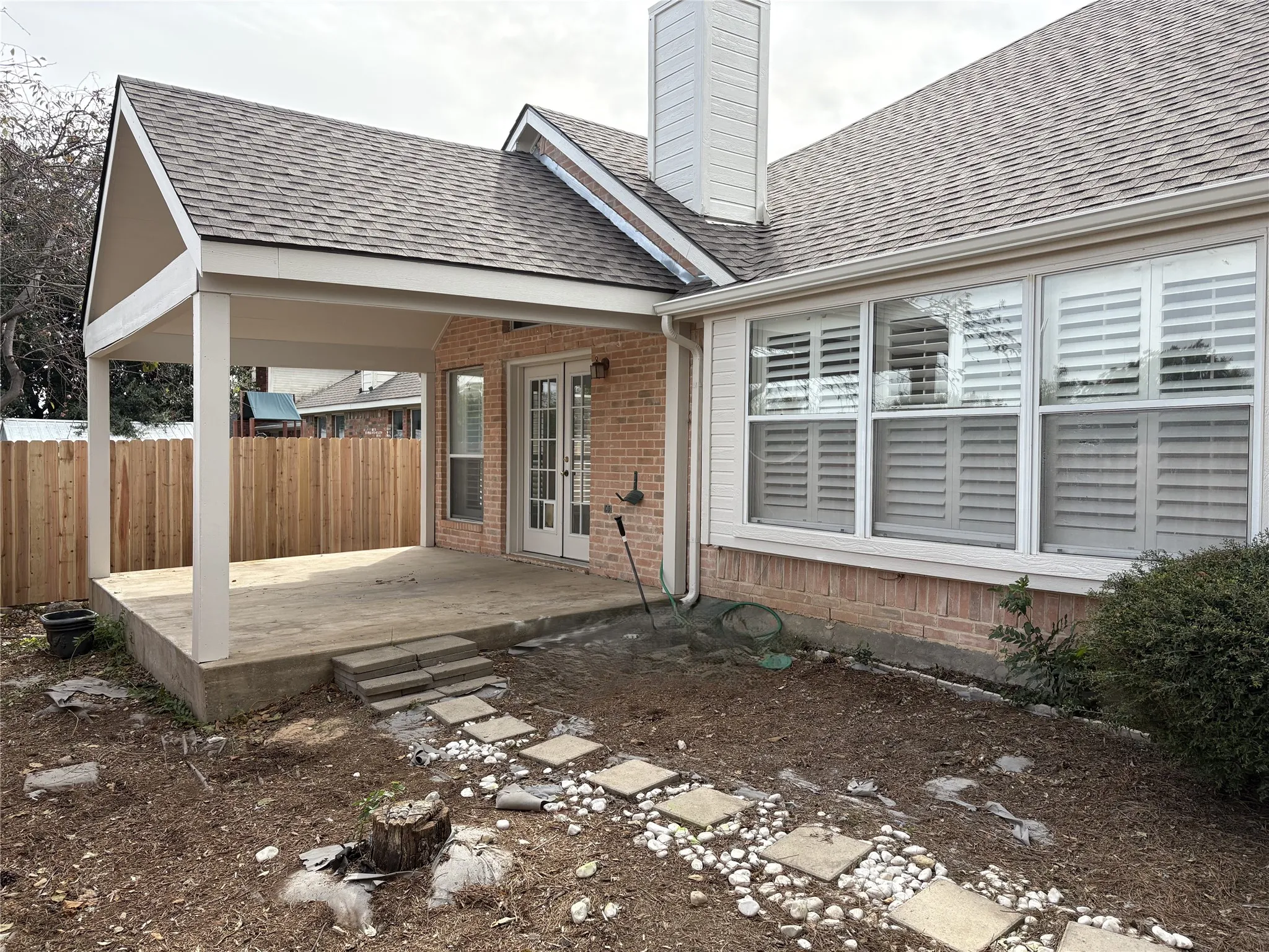 Single Family Residence For Sale in Tarrant County , 8532 Western Meadows Drive, Fort Worth, Texas 76244, 3 Bedroom, 2 Bathroom, 2 Garage spaces, 2,150 Sqft, built in 2000, mls#21420320, Real Estate Agent in Fort Worth, Homes For Sale in Tarrant county, Homes For Sale in Fort Worth, Realtor in Fort Worth Texas, Real Estate Brokerage Independent Realty Texas, Luminita Cordes Realtor
