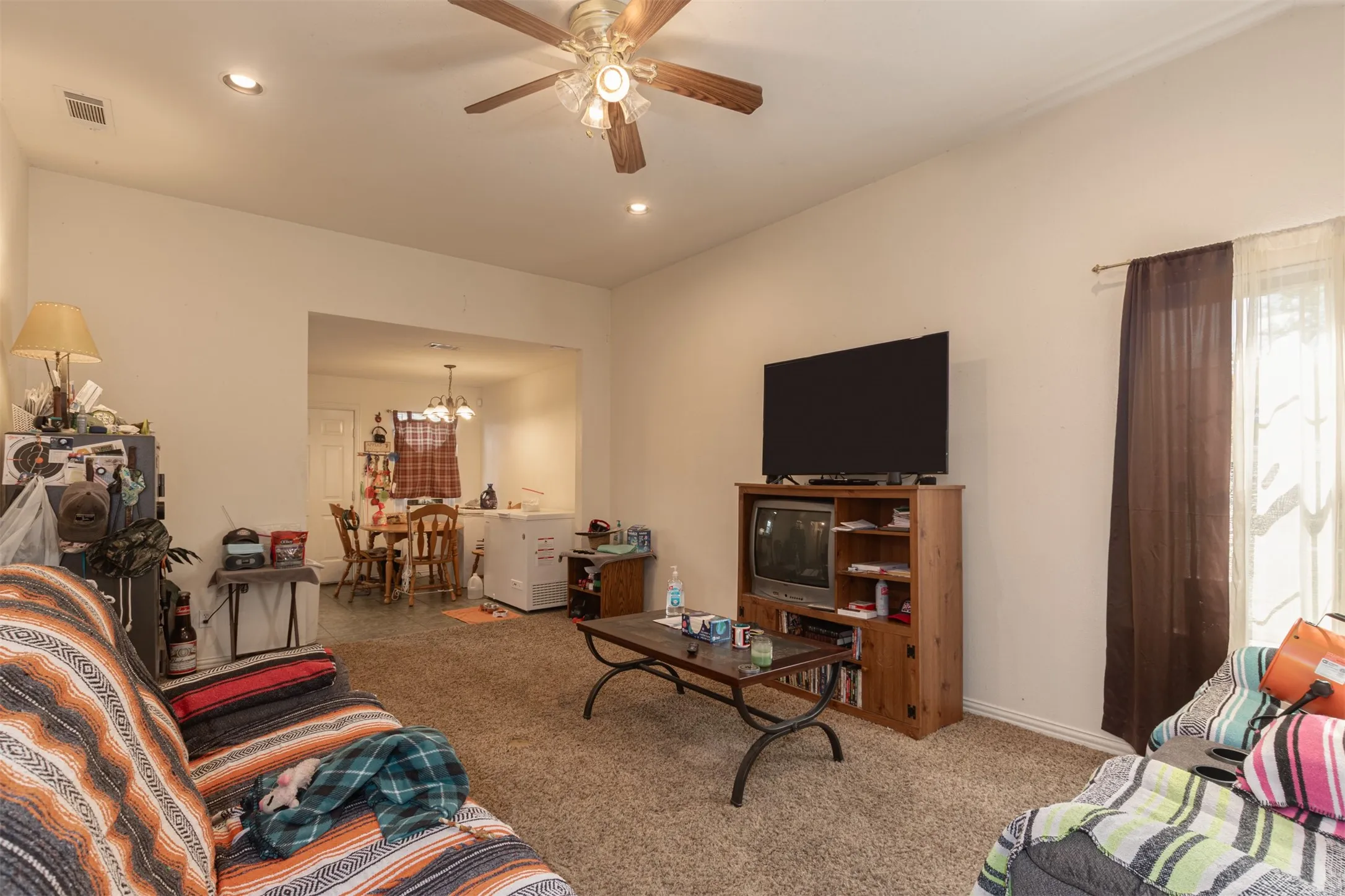 Single Family Residence For Sale in Hunt County , 2601 W County Road 3306, Greenville, Texas 75402, 3 Bedroom, 2 Bathroom, Garage spaces, 1,280 Sqft, built in 2005, mls#21420480, Real Estate Agent in Greenville, Homes For Sale in Hunt county, Homes For Sale in Greenville, Realtor in Greenville Texas, Real Estate Brokerage Independent Realty Texas, Luminita Cordes Realtor