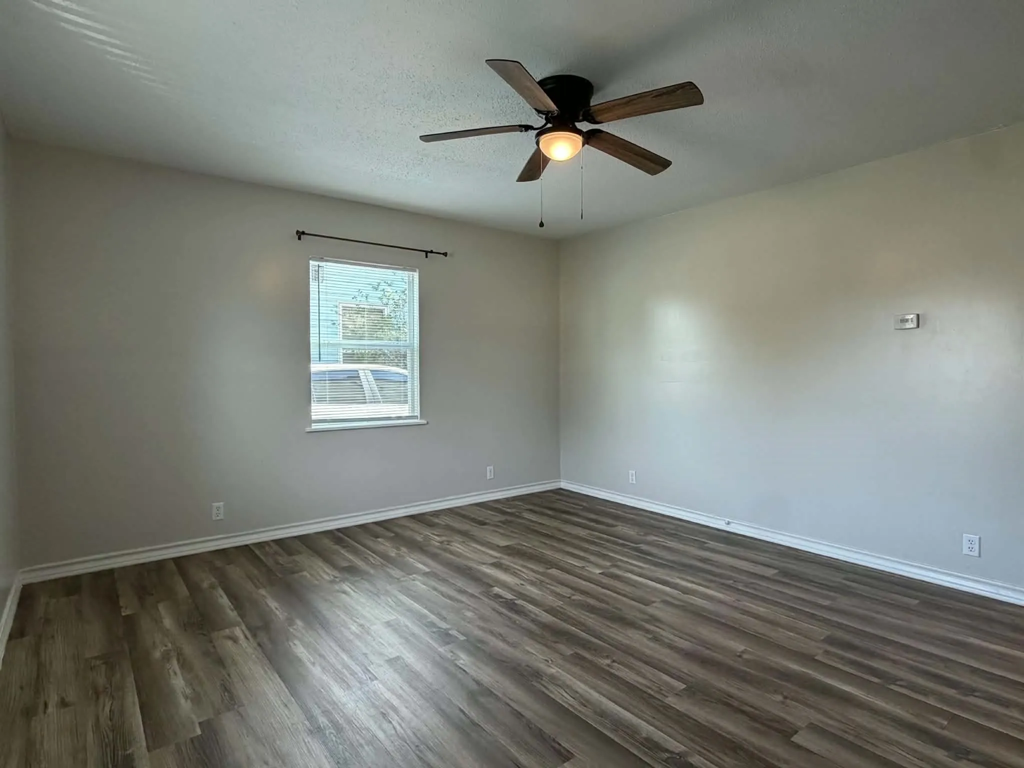 Single Family Residence For Sale in Wichita County , 1507 N 7th Street, Wichita Falls, Texas 76306, 3 Bedroom, 1 Bathroom, Garage spaces, 935 Sqft, built in 1944, mls#21420484, Real Estate Agent in Wichita Falls, Homes For Sale in Wichita county, Homes For Sale in Wichita Falls, Realtor in Wichita Falls Texas, Real Estate Brokerage Independent Realty Texas, Luminita Cordes Realtor