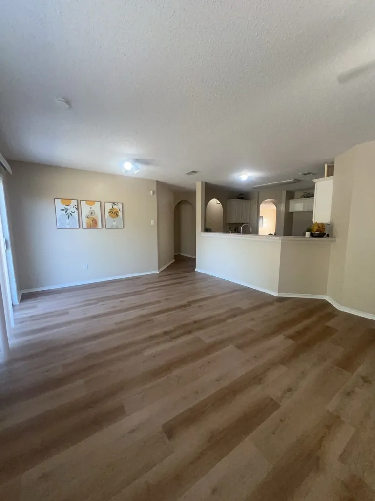 Single Family Residence For Rent in Tarrant County , 631 Blueberry Hill Lane, Mansfield, Texas 76063, 3 Bedroom, 2 Bathroom, 2 Garage spaces, 1,805 Sqft, built in 1999, mls#21420491, Real Estate Agent in Mansfield, Homes For Rent in Tarrant county, Homes For Rent in Mansfield, Realtor in Mansfield Texas, Real Estate Brokerage Independent Realty Texas, Luminita Cordes Realtor