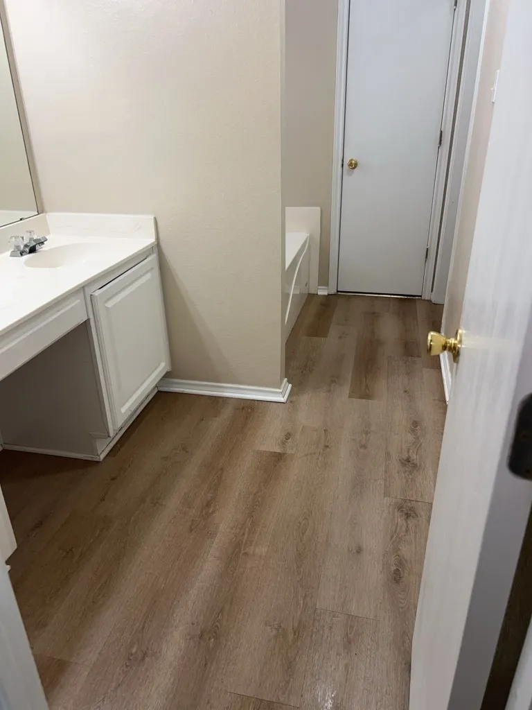 Single Family Residence For Rent in Tarrant County , 631 Blueberry Hill Lane, Mansfield, Texas 76063, 3 Bedroom, 2 Bathroom, 2 Garage spaces, 1,805 Sqft, built in 1999, mls#21420491, Real Estate Agent in Mansfield, Homes For Rent in Tarrant county, Homes For Rent in Mansfield, Realtor in Mansfield Texas, Real Estate Brokerage Independent Realty Texas, Luminita Cordes Realtor