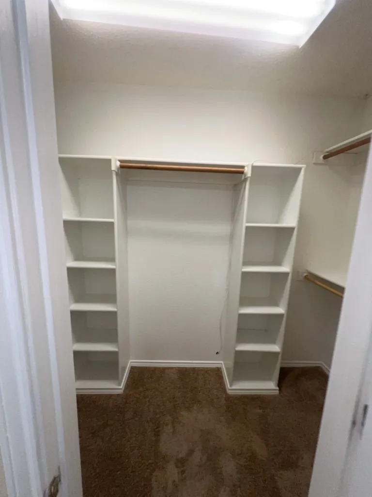 Single Family Residence For Rent in Tarrant County , 631 Blueberry Hill Lane, Mansfield, Texas 76063, 3 Bedroom, 2 Bathroom, 2 Garage spaces, 1,805 Sqft, built in 1999, mls#21420491, Real Estate Agent in Mansfield, Homes For Rent in Tarrant county, Homes For Rent in Mansfield, Realtor in Mansfield Texas, Real Estate Brokerage Independent Realty Texas, Luminita Cordes Realtor