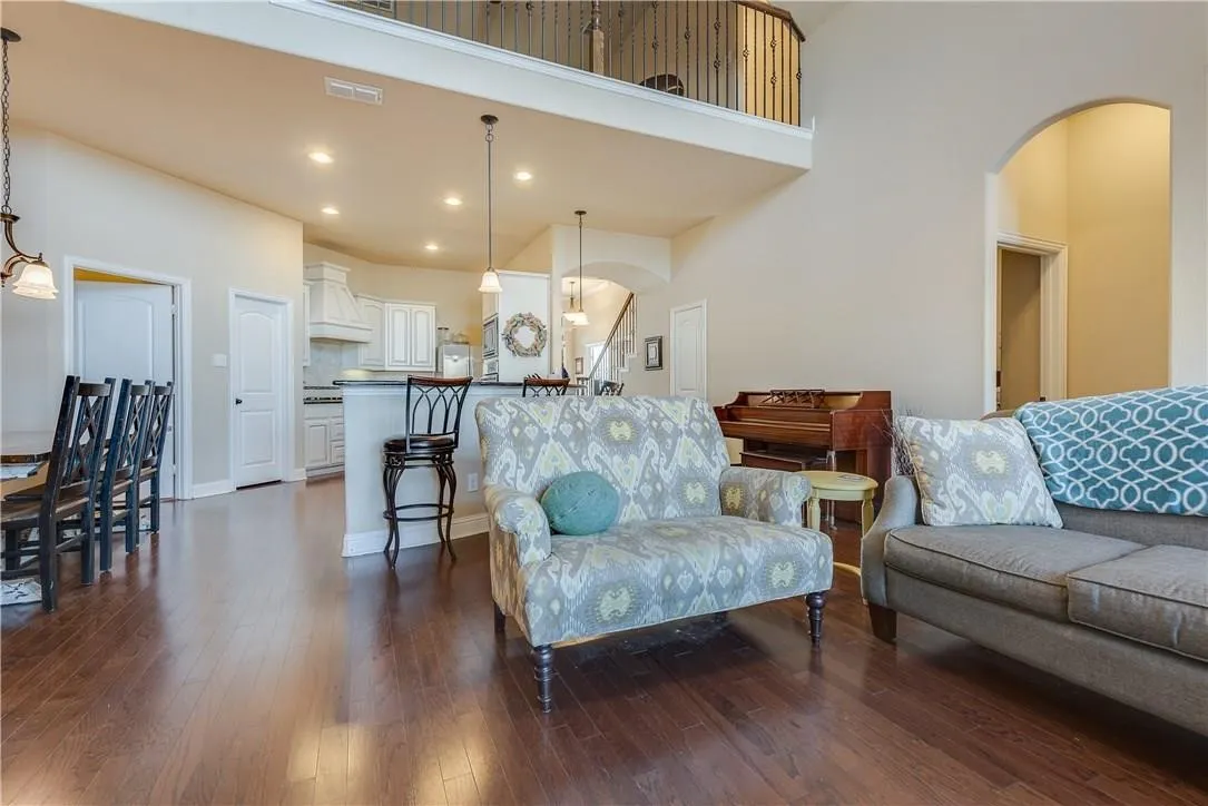 Single Family Residence For Rent in Rockwall County , 423 Florence Drive, Fate, Texas 75087, 3 Bedroom, 5 Bathroom, 2 Garage spaces, 2,936 Sqft, built in 2014, mls#21420488, Real Estate Agent in Fate, Homes For Rent in Rockwall county, Homes For Rent in Fate, Realtor in Fate Texas, Real Estate Brokerage Independent Realty Texas, Luminita Cordes Realtor