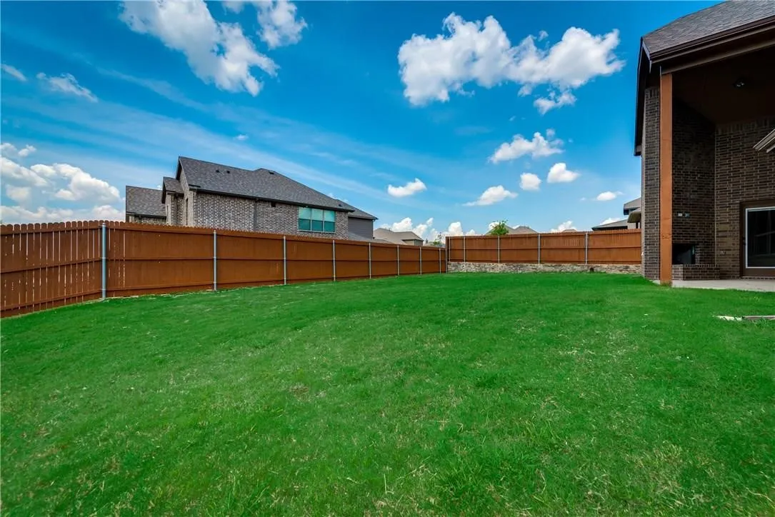 Single Family Residence For Rent in Rockwall County , 423 Florence Drive, Fate, Texas 75087, 3 Bedroom, 5 Bathroom, 2 Garage spaces, 2,936 Sqft, built in 2014, mls#21420488, Real Estate Agent in Fate, Homes For Rent in Rockwall county, Homes For Rent in Fate, Realtor in Fate Texas, Real Estate Brokerage Independent Realty Texas, Luminita Cordes Realtor