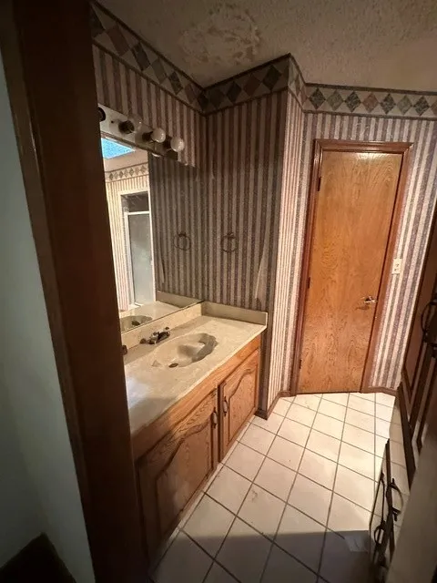 Single Family Residence For Sale in Dallas County , 545 Renee Lane, De Soto, Texas 75115, 3 Bedroom, 2 Bathroom, 2 Garage spaces, 1,718 Sqft, built in 1984, mls#21418042, Real Estate Agent in De Soto, Homes For Sale in Dallas county, Homes For Sale in De Soto, Realtor in De Soto Texas, Real Estate Brokerage Independent Realty Texas, Luminita Cordes Realtor