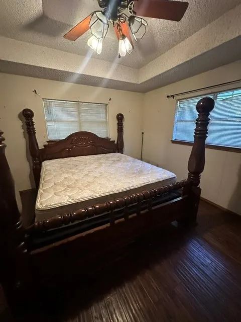 Single Family Residence For Sale in Dallas County , 545 Renee Lane, De Soto, Texas 75115, 3 Bedroom, 2 Bathroom, 2 Garage spaces, 1,718 Sqft, built in 1984, mls#21418042, Real Estate Agent in De Soto, Homes For Sale in Dallas county, Homes For Sale in De Soto, Realtor in De Soto Texas, Real Estate Brokerage Independent Realty Texas, Luminita Cordes Realtor