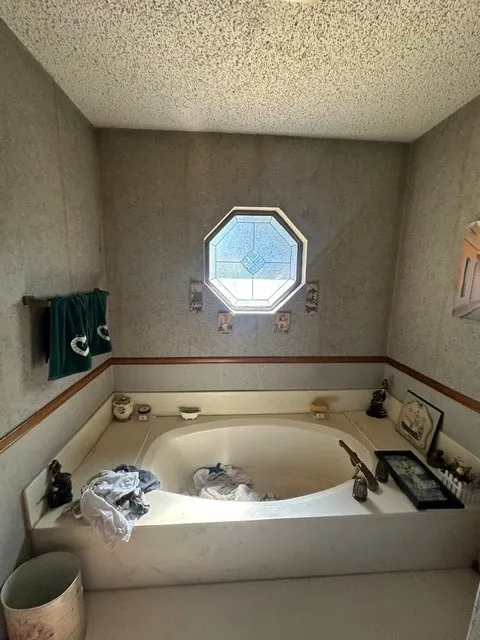 Single Family Residence For Sale in Dallas County , 545 Renee Lane, De Soto, Texas 75115, 3 Bedroom, 2 Bathroom, 2 Garage spaces, 1,718 Sqft, built in 1984, mls#21418042, Real Estate Agent in De Soto, Homes For Sale in Dallas county, Homes For Sale in De Soto, Realtor in De Soto Texas, Real Estate Brokerage Independent Realty Texas, Luminita Cordes Realtor
