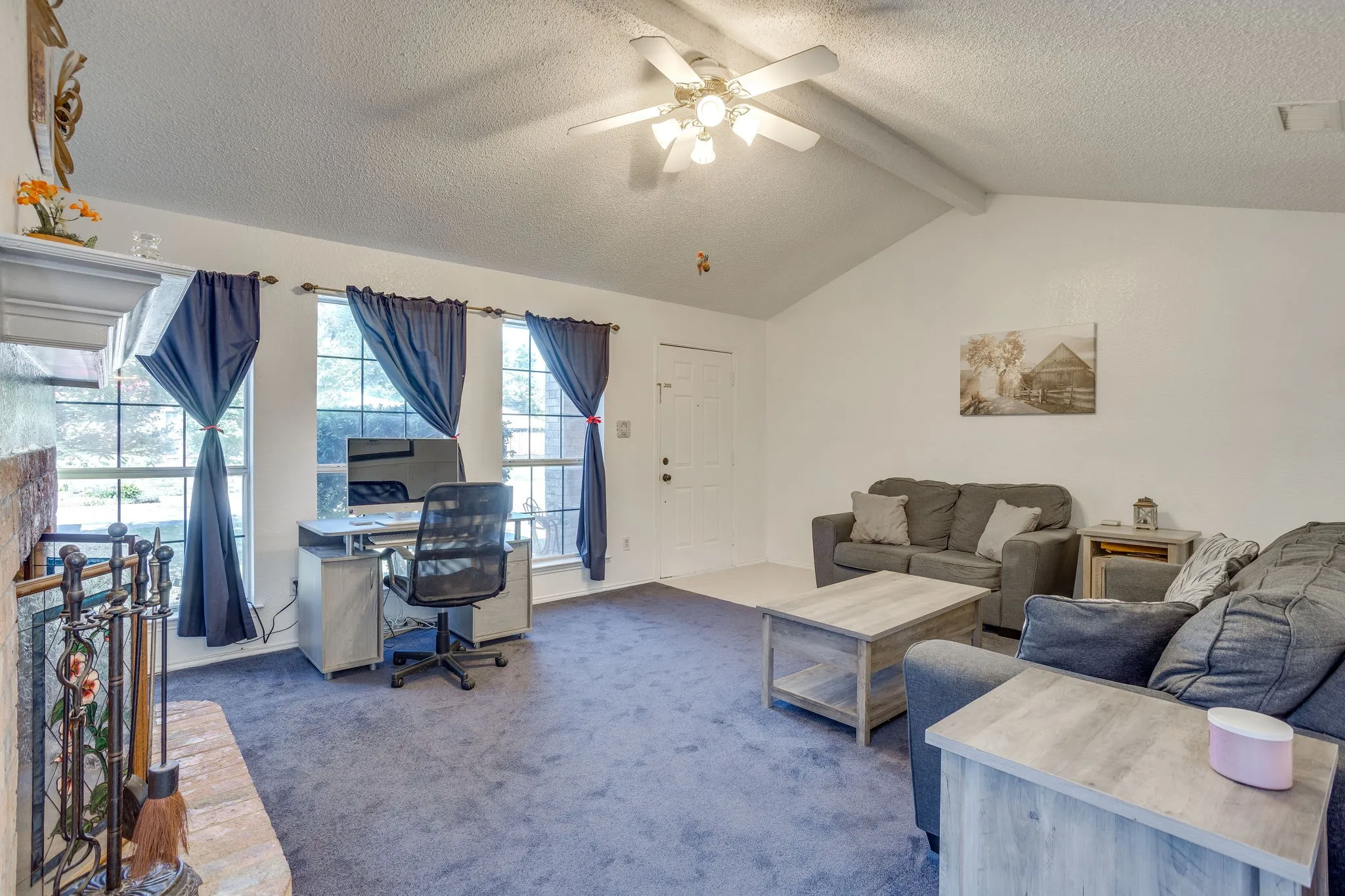 Single Family Residence For Sale in Tarrant County , 1417 Yorkshire Street, Fort Worth, Texas 76134, 3 Bedroom, 2 Bathroom, 2 Garage spaces, 1,168 Sqft, built in 1994, mls#21420160, Real Estate Agent in Fort Worth, Homes For Sale in Tarrant county, Homes For Sale in Fort Worth, Realtor in Fort Worth Texas, Real Estate Brokerage Independent Realty Texas, Luminita Cordes Realtor