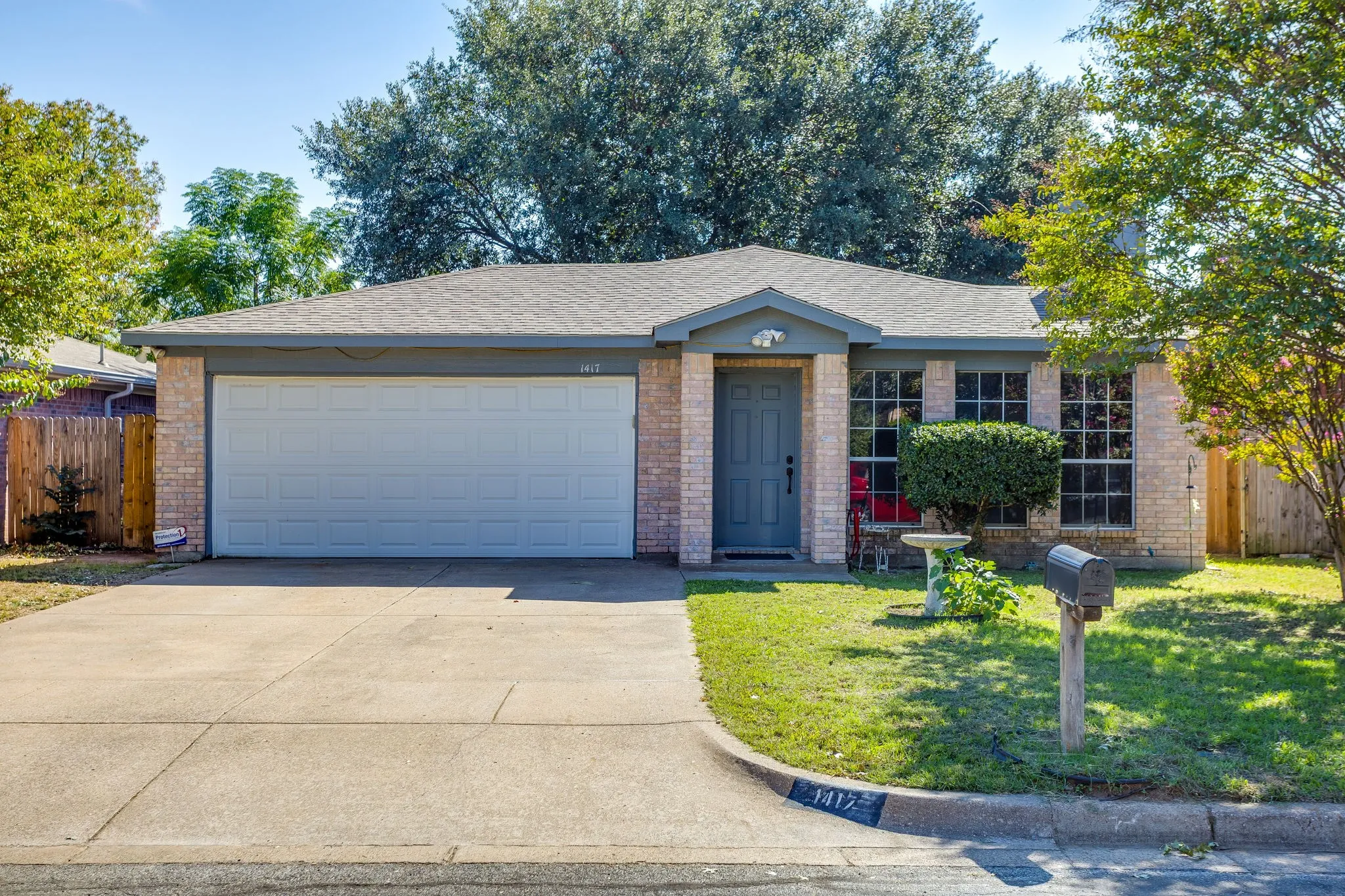 Single Family Residence For Sale