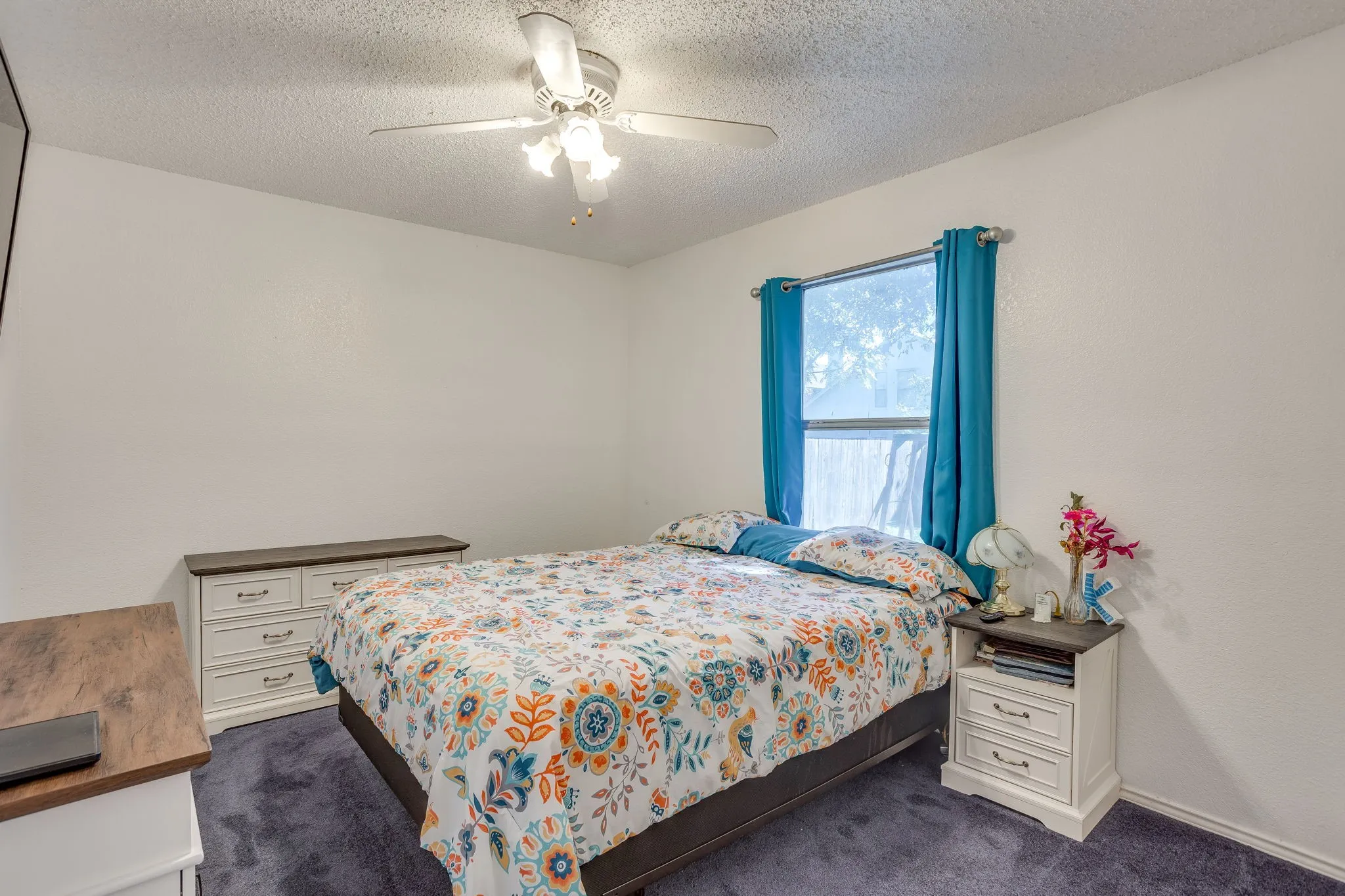 Single Family Residence For Sale in Tarrant County , 1417 Yorkshire Street, Fort Worth, Texas 76134, 3 Bedroom, 2 Bathroom, 2 Garage spaces, 1,168 Sqft, built in 1994, mls#21420160, Real Estate Agent in Fort Worth, Homes For Sale in Tarrant county, Homes For Sale in Fort Worth, Realtor in Fort Worth Texas, Real Estate Brokerage Independent Realty Texas, Luminita Cordes Realtor