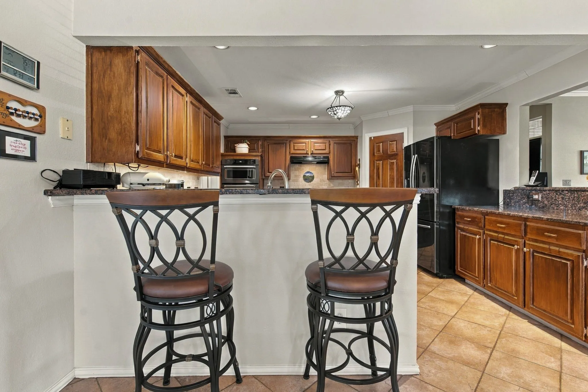 Cabinet Knobs. Tenderly Cared For Home.