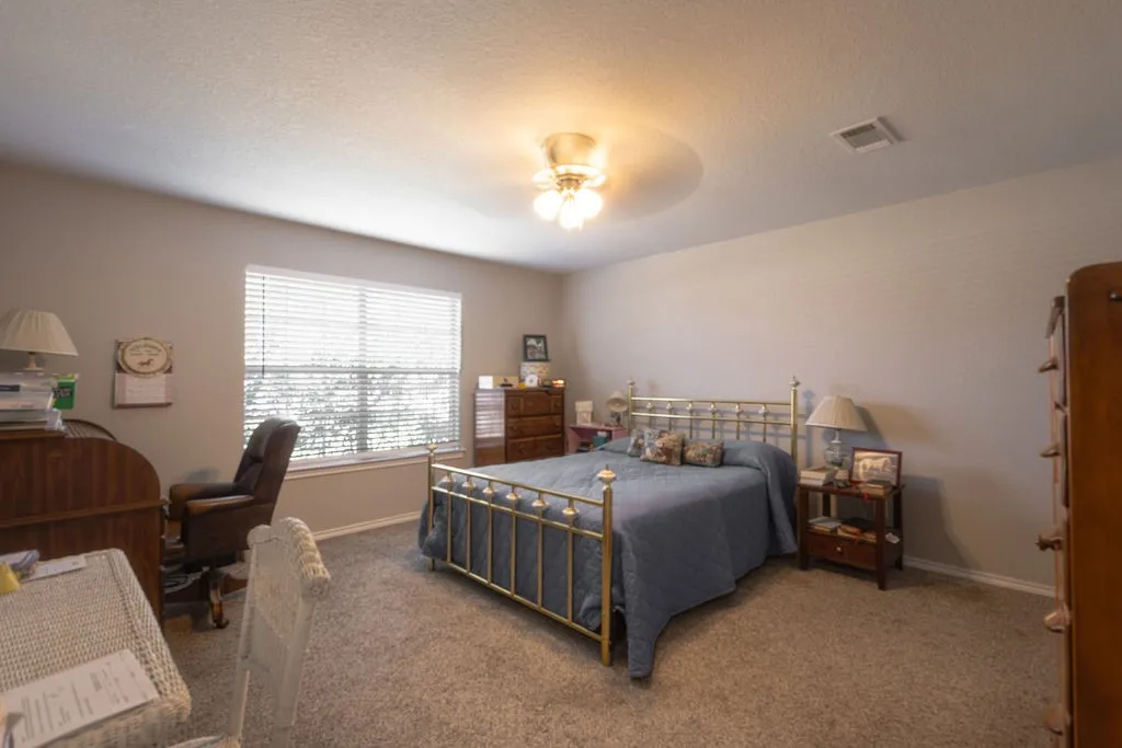 Single Family Residence For Sale in Parker County , 2065 J E Woody Road, Springtown, Texas 76082, 3 Bedroom, 2 Bathroom, 2 Garage spaces, 1,632 Sqft, built in 2001, mls#21420568, Real Estate Agent in Springtown, Homes For Sale in Parker county, Homes For Sale in Springtown, Realtor in Springtown Texas, Real Estate Brokerage Independent Realty Texas, Luminita Cordes Realtor