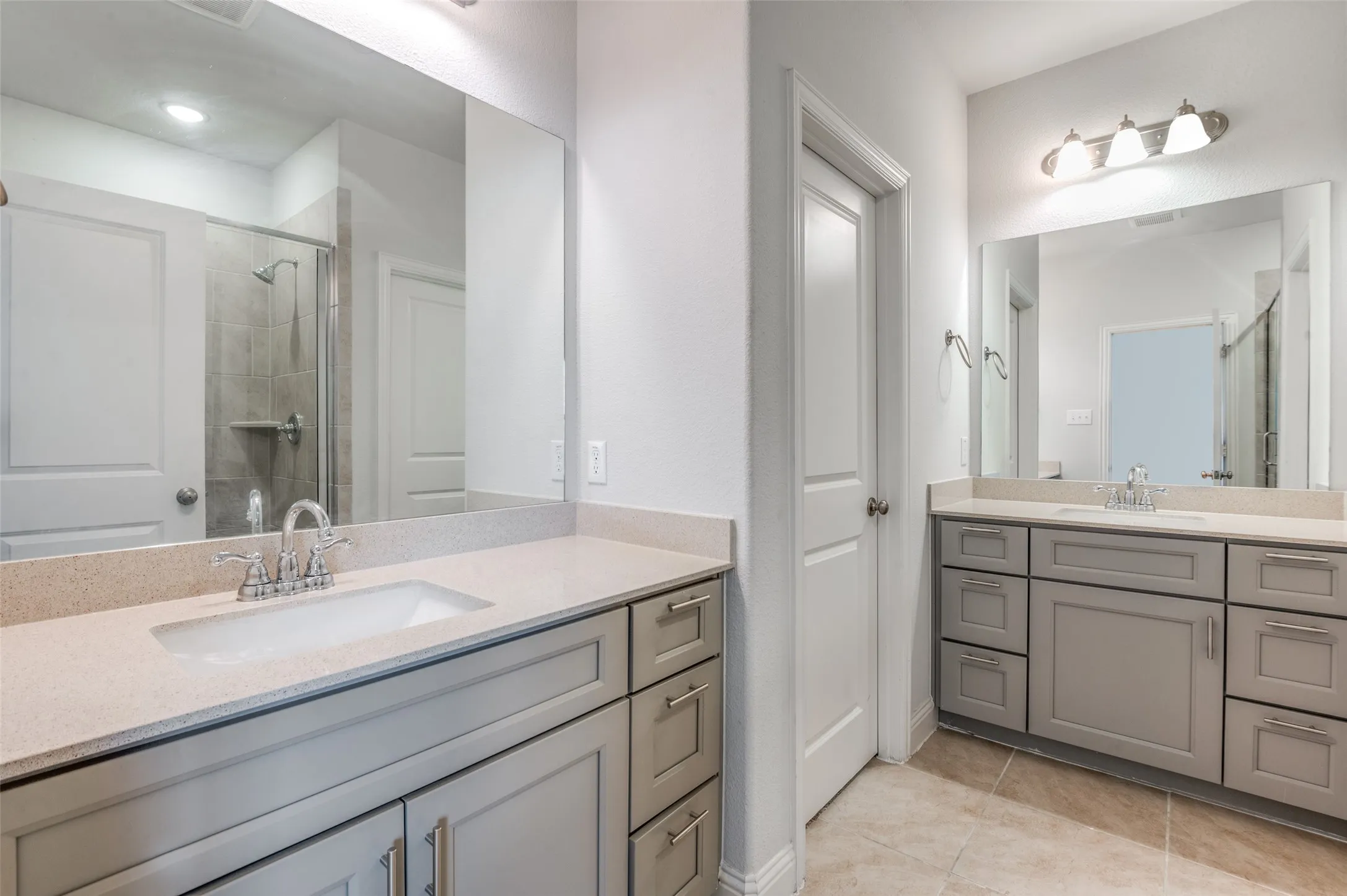 Townhouse For Rent in Collin County , 6134 Blythe Drive, Frisco, Texas 75035, 3 Bedroom, 3 Bathroom, 2 Garage spaces, 1,690 Sqft, built in 2021, mls#21420536, Real Estate Agent in Frisco, Homes For Rent in Collin county, Homes For Rent in Frisco, Realtor in Frisco Texas, Real Estate Brokerage Independent Realty Texas, Luminita Cordes Realtor