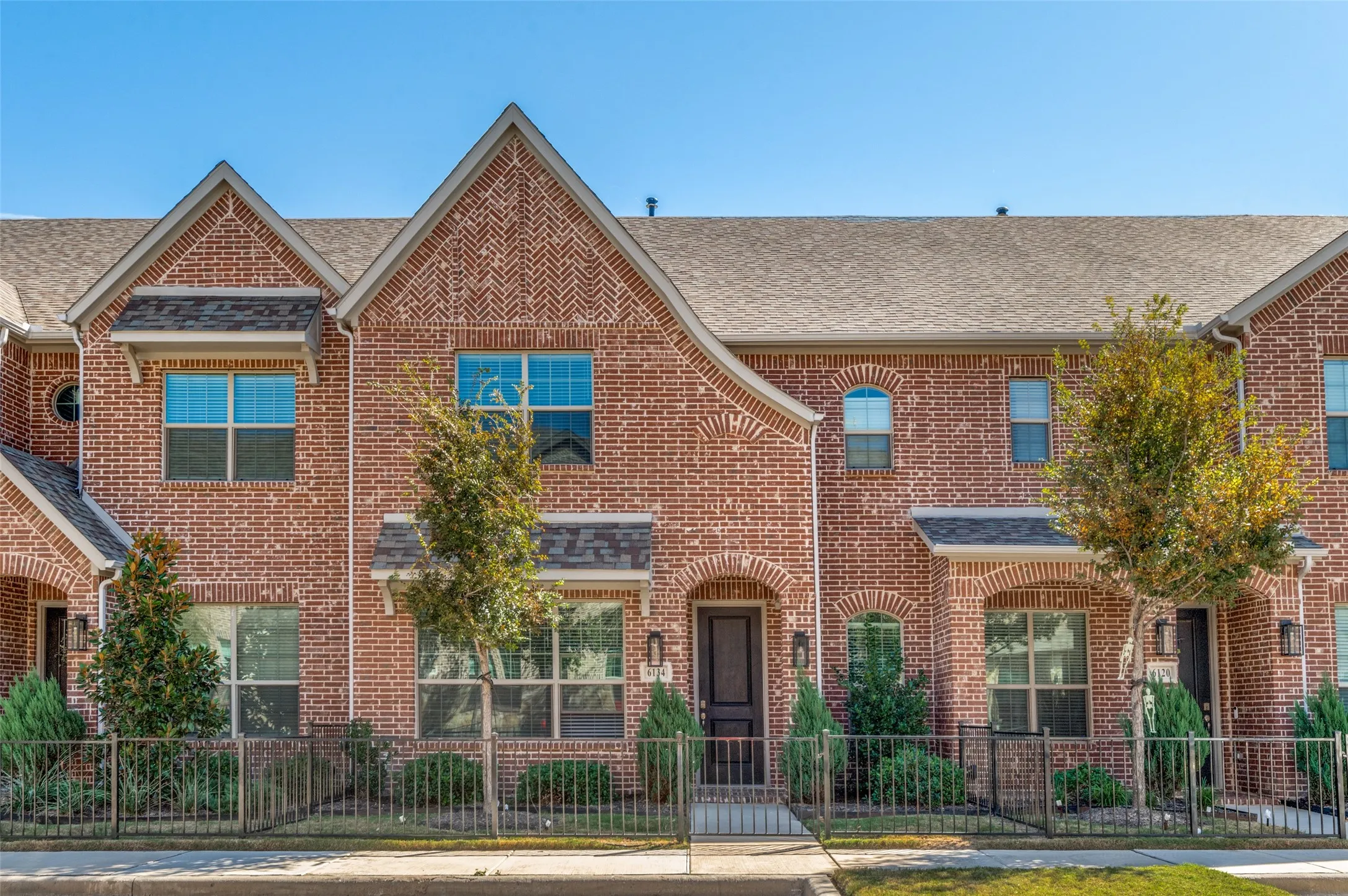 Townhouse For Rent