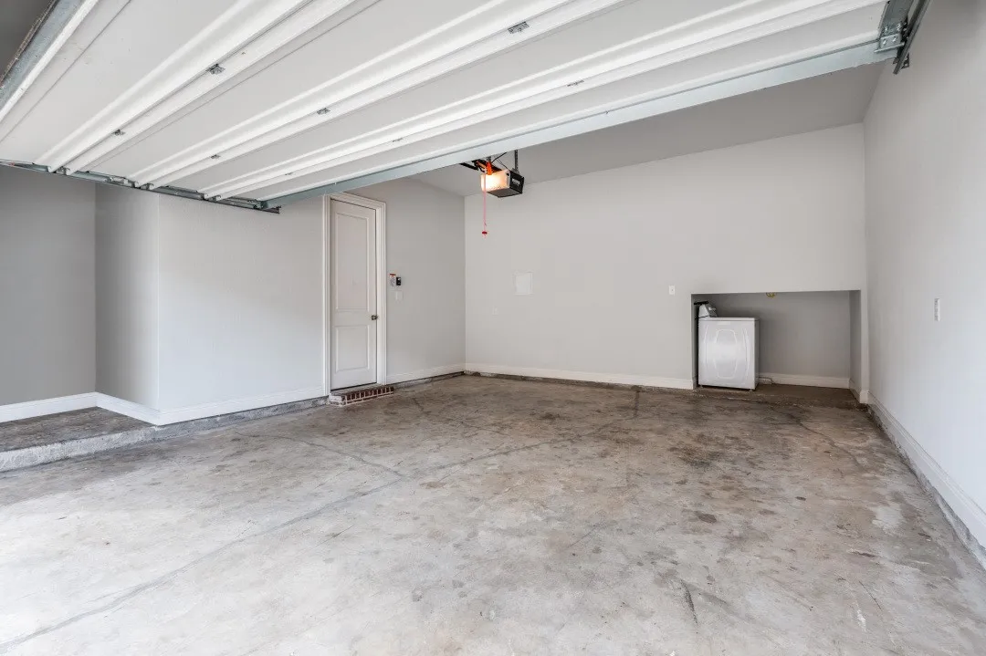 Townhouse For Rent in Collin County , 6134 Blythe Drive, Frisco, Texas 75035, 3 Bedroom, 3 Bathroom, 2 Garage spaces, 1,690 Sqft, built in 2021, mls#21420536, Real Estate Agent in Frisco, Homes For Rent in Collin county, Homes For Rent in Frisco, Realtor in Frisco Texas, Real Estate Brokerage Independent Realty Texas, Luminita Cordes Realtor