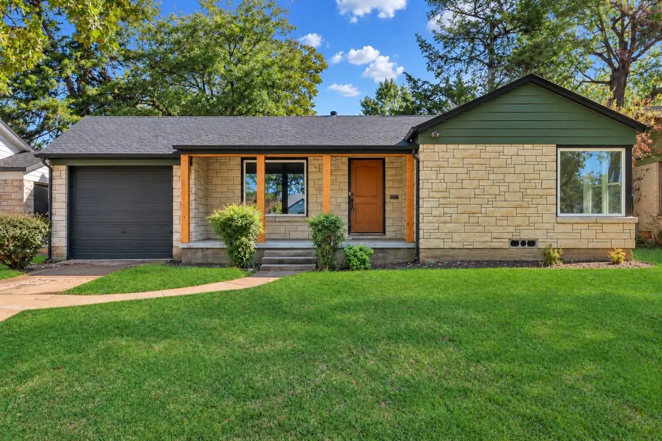 Single Family Residence For Sale