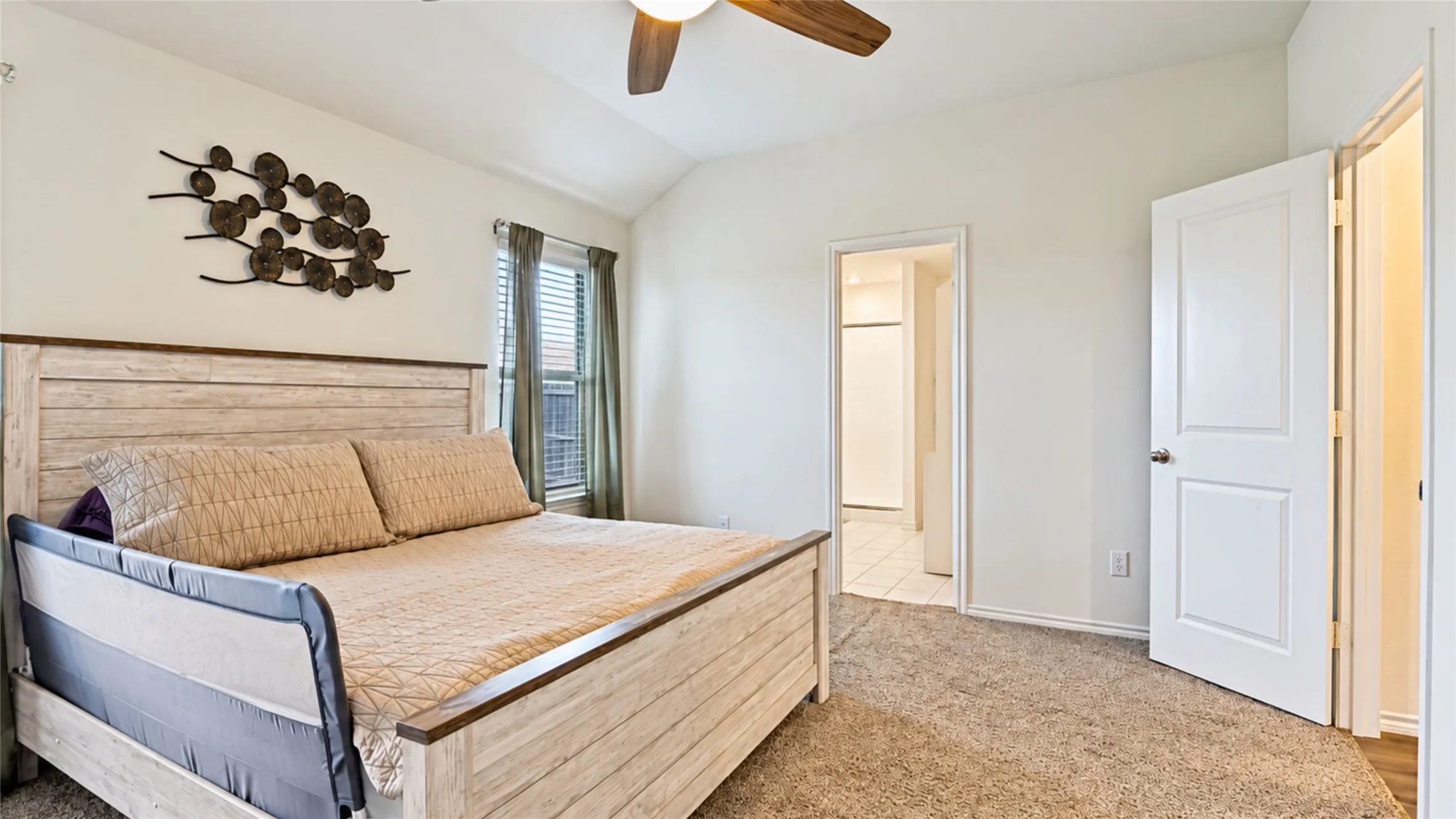 Single Family Residence For Rent in Hunt County , 709 Darlington Oak Avenue, Royse City, Texas 75189, 4 Bedroom, 3 Bathroom, 2 Garage spaces, 2,097 Sqft, built in 2020, mls#21419704, Real Estate Agent in Royse City, Homes For Rent in Hunt county, Homes For Rent in Royse City, Realtor in Royse City Texas, Real Estate Brokerage Independent Realty Texas, Luminita Cordes Realtor