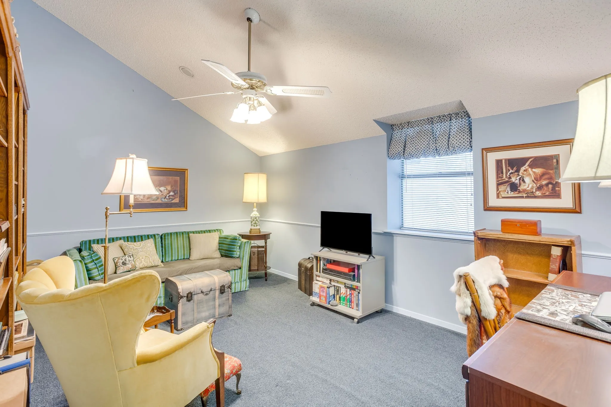 Single Family Residence For Sale in Tarrant County , 4155 Church Park Court, Fort Worth, Texas 76133, 4 Bedroom, 4 Bathroom, 2 Garage spaces, 3,344 Sqft, built in 1980, mls#21420555, Real Estate Agent in Fort Worth, Homes For Sale in Tarrant county, Homes For Sale in Fort Worth, Realtor in Fort Worth Texas, Real Estate Brokerage Independent Realty Texas, Luminita Cordes Realtor