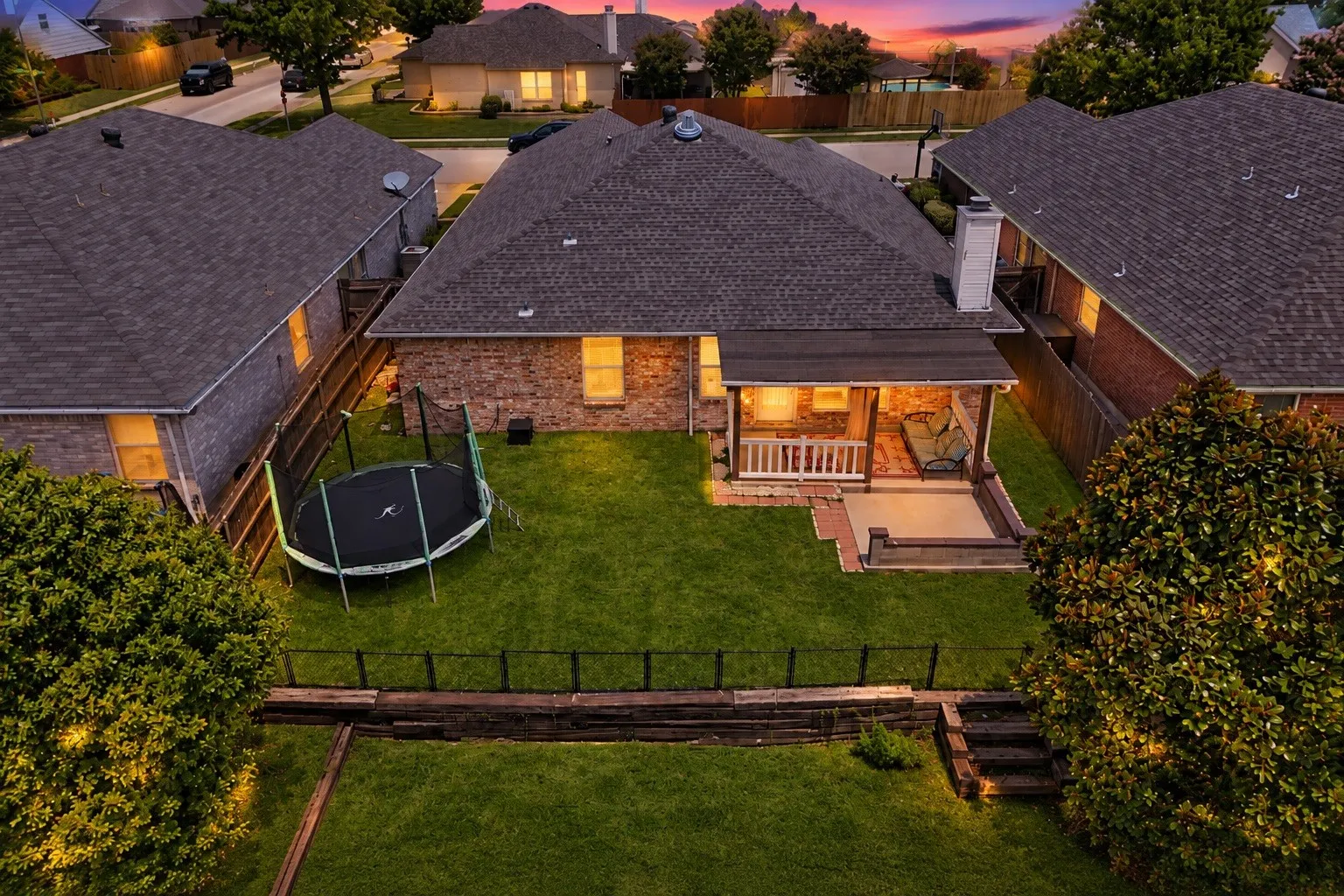 Single Family Residence For Rent in Tarrant County , 8404 Bowspirit, Fort Worth, Texas 76053, 3 Bedroom, 2 Bathroom, 2 Garage spaces, 1,546 Sqft, built in 2003, mls#21420640, Real Estate Agent in Fort Worth, Homes For Rent in Tarrant county, Homes For Rent in Fort Worth, Realtor in Fort Worth Texas, Real Estate Brokerage Independent Realty Texas, Luminita Cordes Realtor