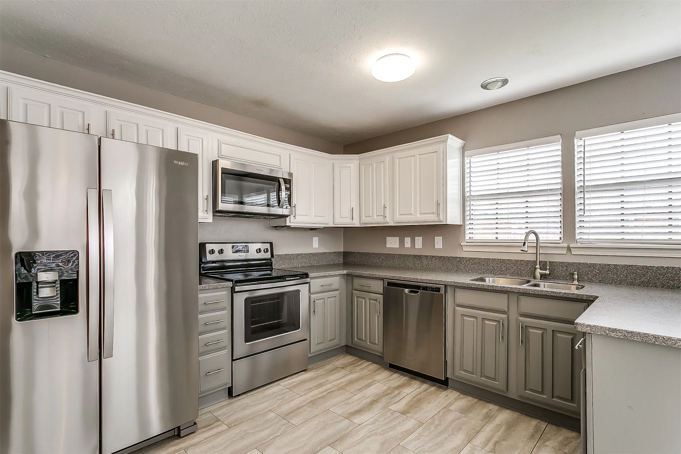 Single Family Residence For Rent in Collin County , 4429 Junction Drive, Plano, Texas 75093, 3 Bedroom, 2 Bathroom, 2 Garage spaces, 1,486 Sqft, built in 1983, mls#21418318, Real Estate Agent in Plano, Homes For Rent in Collin county, Homes For Rent in Plano, Realtor in Plano Texas, Real Estate Brokerage Independent Realty Texas, Luminita Cordes Realtor