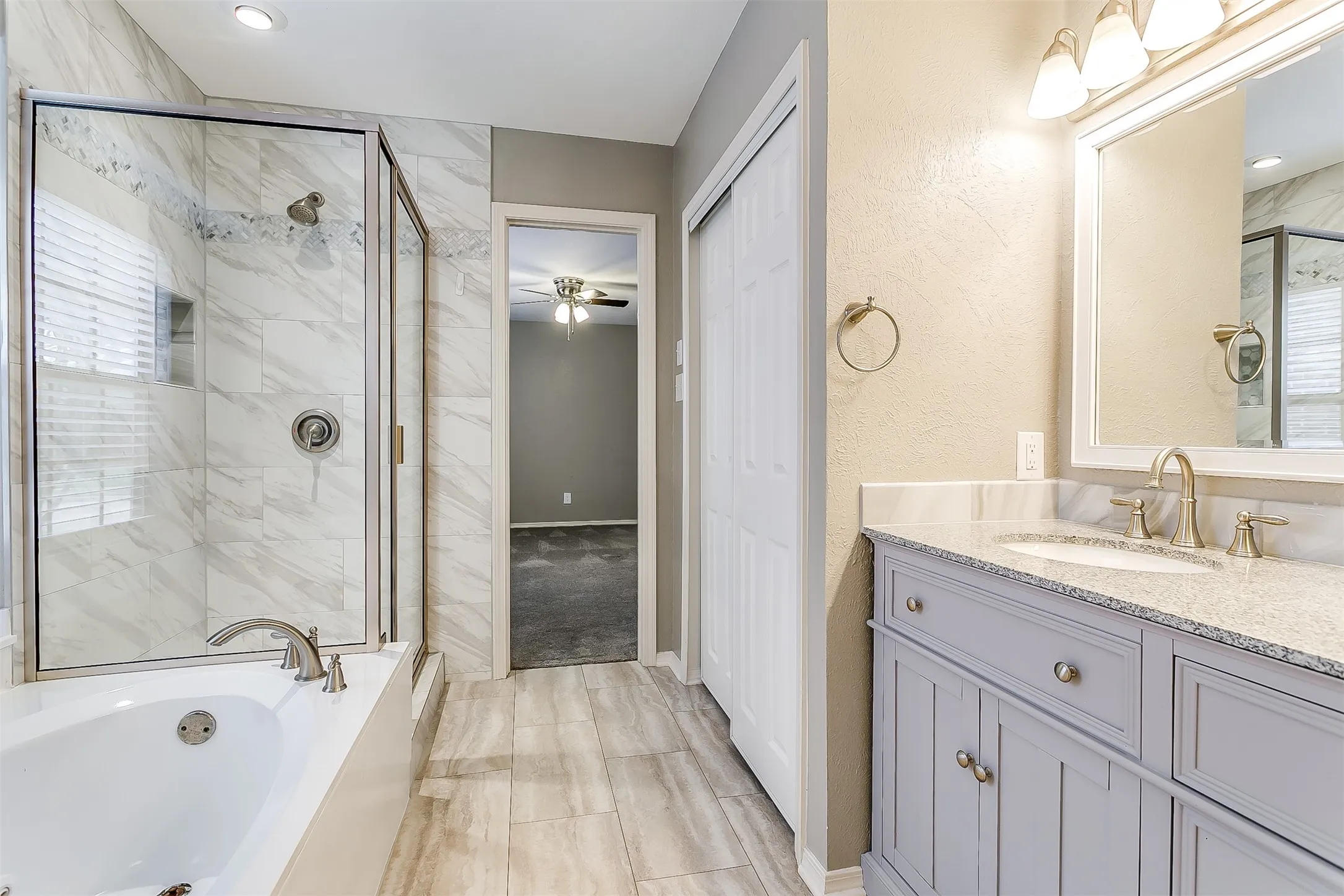 Single Family Residence For Rent in Collin County , 4429 Junction Drive, Plano, Texas 75093, 3 Bedroom, 2 Bathroom, 2 Garage spaces, 1,486 Sqft, built in 1983, mls#21418318, Real Estate Agent in Plano, Homes For Rent in Collin county, Homes For Rent in Plano, Realtor in Plano Texas, Real Estate Brokerage Independent Realty Texas, Luminita Cordes Realtor