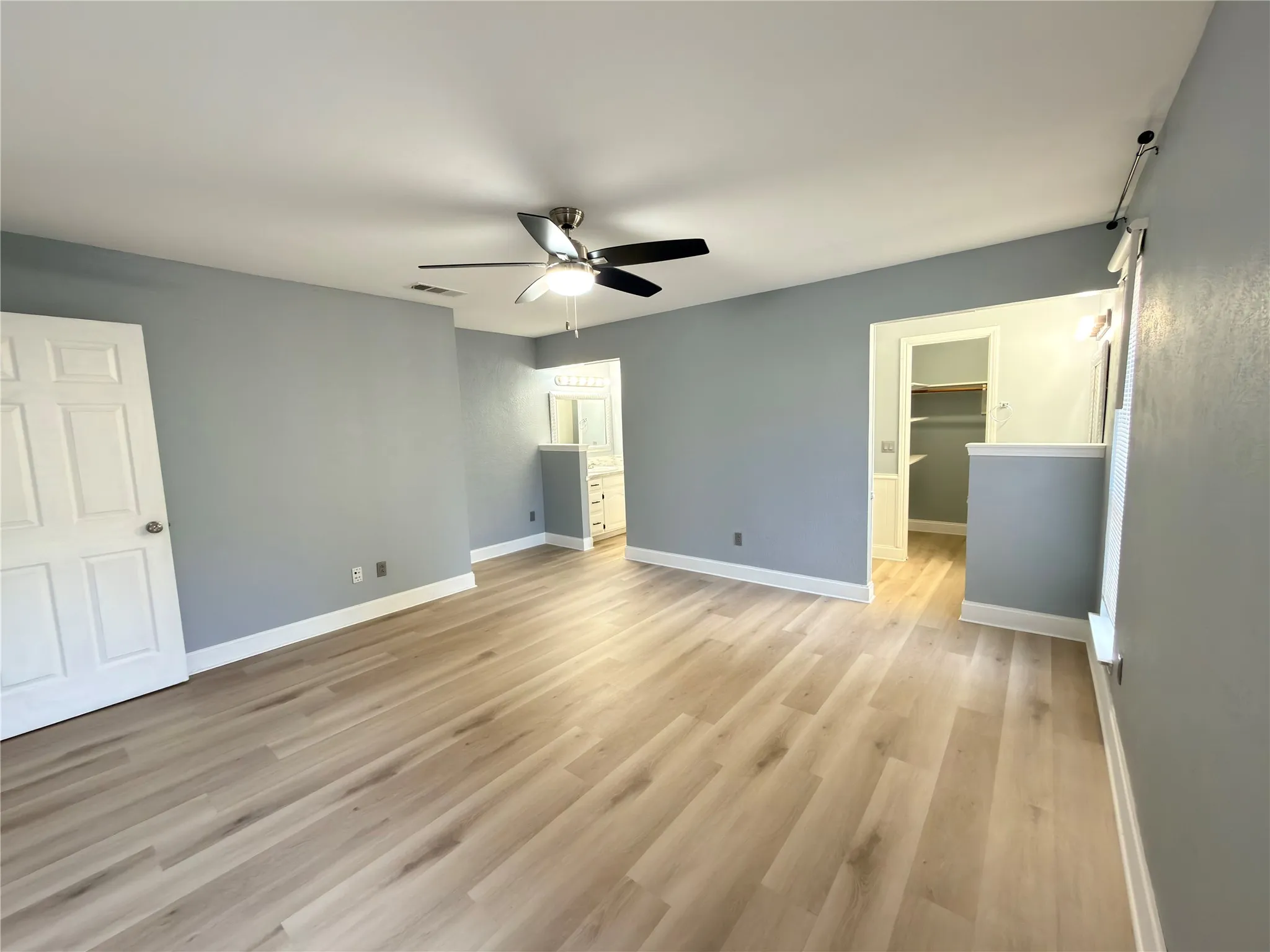 Single Family Residence For Rent in Collin County , 4109 Twilight Trail, Plano, Texas 75093, 4 Bedroom, 3 Bathroom, 2 Garage spaces, 2,013 Sqft, built in 1979, mls#21420650, Real Estate Agent in Plano, Homes For Rent in Collin county, Homes For Rent in Plano, Realtor in Plano Texas, Real Estate Brokerage Independent Realty Texas, Luminita Cordes Realtor