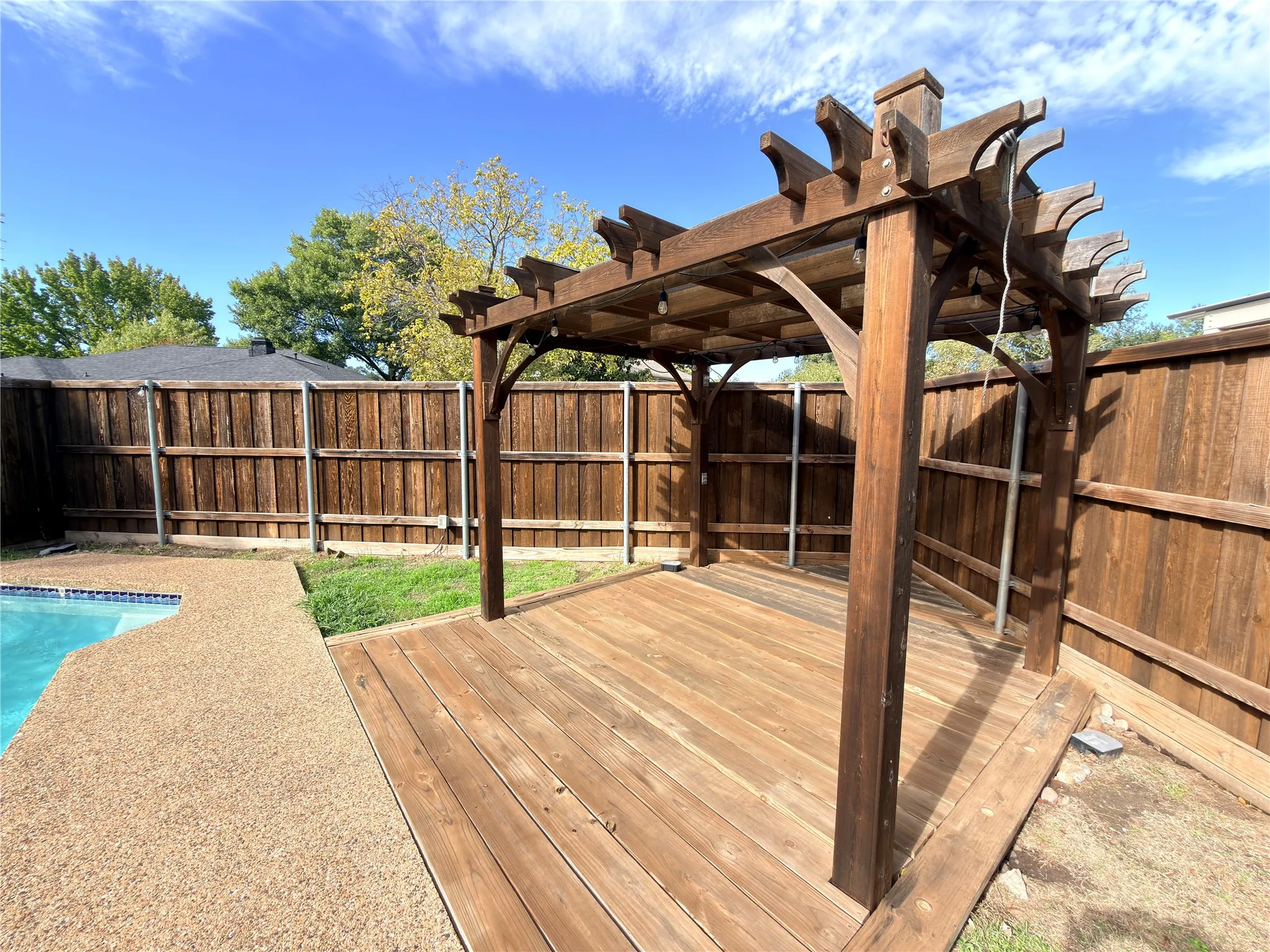 Single Family Residence For Rent in Collin County , 4109 Twilight Trail, Plano, Texas 75093, 4 Bedroom, 3 Bathroom, 2 Garage spaces, 2,013 Sqft, built in 1979, mls#21420650, Real Estate Agent in Plano, Homes For Rent in Collin county, Homes For Rent in Plano, Realtor in Plano Texas, Real Estate Brokerage Independent Realty Texas, Luminita Cordes Realtor