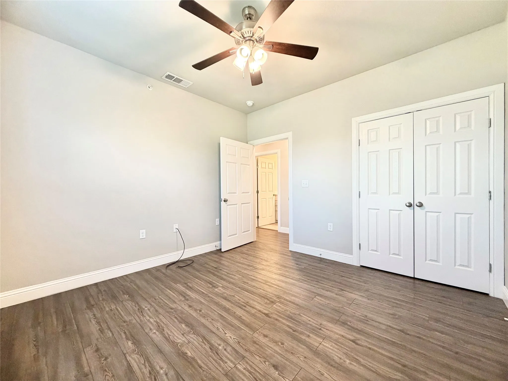 Townhouse For Rent in Denton County , 1601 Riney Road, Denton, Texas 76207, 3 Bedroom, 3 Bathroom, Garage spaces, 17,210 Sqft, built in 2019, mls#21416120, Real Estate Agent in Denton, Homes For Rent in Denton county, Homes For Rent in Denton, Realtor in Denton Texas, Real Estate Brokerage Independent Realty Texas, Luminita Cordes Realtor