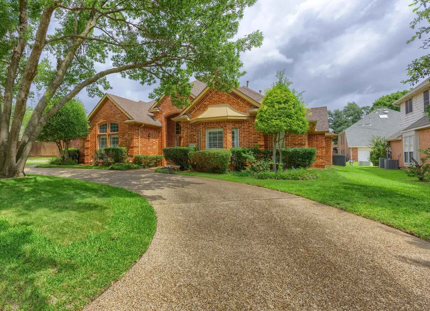 Single Family Residence For Rent in Collin County , 5857 Stone Meadow Drive, Plano, Texas 75093, 4 Bedroom, 3 Bathroom, 2 Garage spaces, 2,587 Sqft, built in 1994, mls#21420683, Real Estate Agent in Plano, Homes For Rent in Collin county, Homes For Rent in Plano, Realtor in Plano Texas, Real Estate Brokerage Independent Realty Texas, Luminita Cordes Realtor