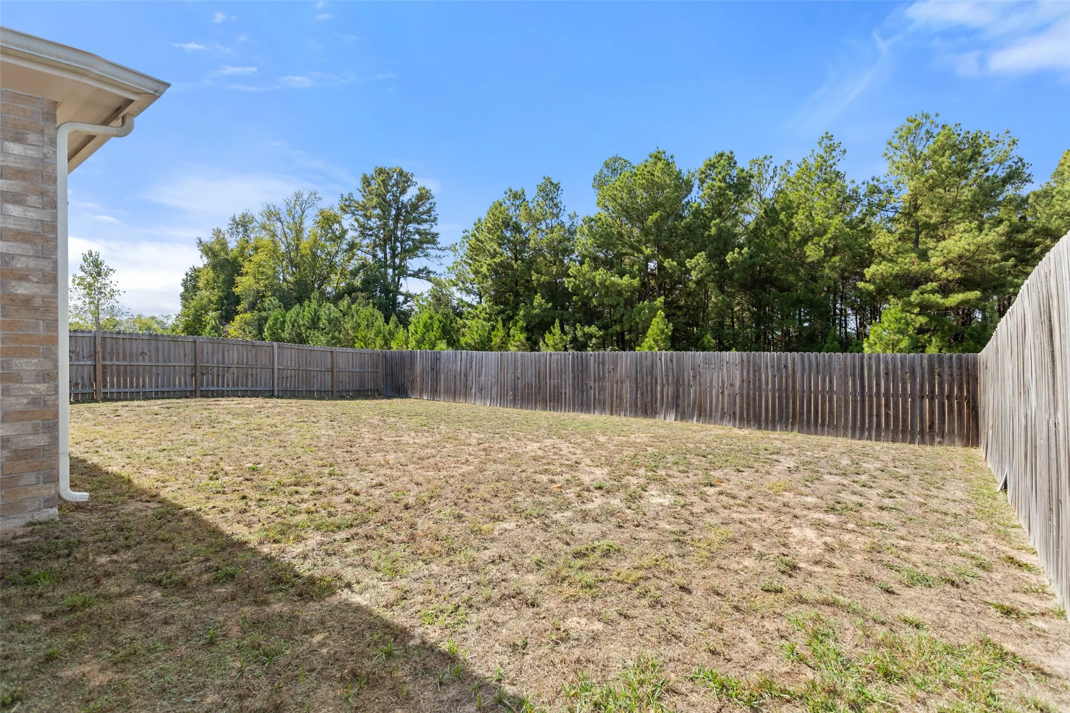 Single Family Residence For Sale in Smith County , 17367 Stacy Street, Lindale, Texas 75771, 3 Bedroom, 2 Bathroom, 2 Garage spaces, 1,047 Sqft, built in 2019, mls#21420676, Real Estate Agent in Lindale, Homes For Sale in Smith county, Homes For Sale in Lindale, Realtor in Lindale Texas, Real Estate Brokerage Independent Realty Texas, Luminita Cordes Realtor