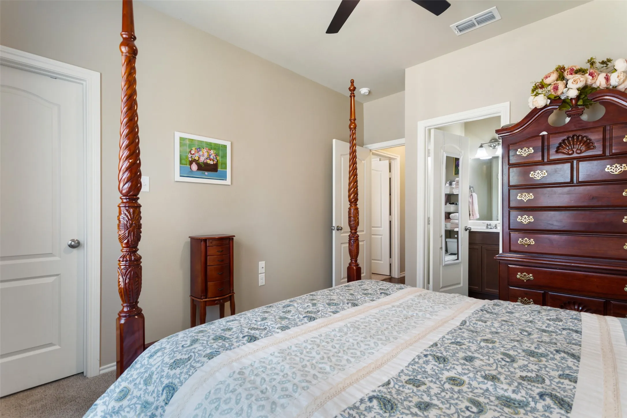 Single Family Residence For Sale in Smith County , 17367 Stacy Street, Lindale, Texas 75771, 3 Bedroom, 2 Bathroom, 2 Garage spaces, 1,047 Sqft, built in 2019, mls#21420676, Real Estate Agent in Lindale, Homes For Sale in Smith county, Homes For Sale in Lindale, Realtor in Lindale Texas, Real Estate Brokerage Independent Realty Texas, Luminita Cordes Realtor