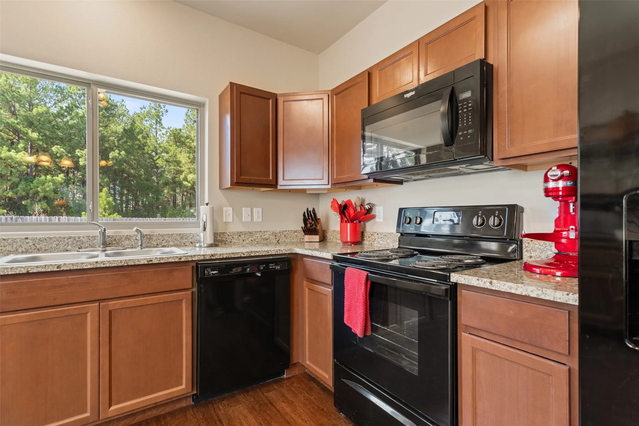 Single Family Residence For Sale in Smith County , 17367 Stacy Street, Lindale, Texas 75771, 3 Bedroom, 2 Bathroom, 2 Garage spaces, 1,047 Sqft, built in 2019, mls#21420676, Real Estate Agent in Lindale, Homes For Sale in Smith county, Homes For Sale in Lindale, Realtor in Lindale Texas, Real Estate Brokerage Independent Realty Texas, Luminita Cordes Realtor