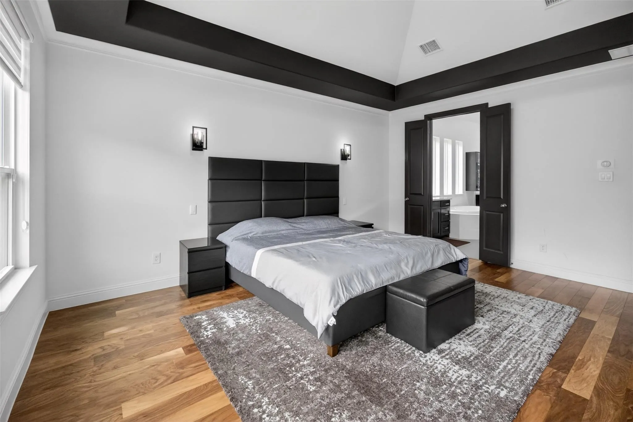 Single Family Residence For Sale in Collin County , 13776 Cardigan Lane, Frisco, Texas 75035, 4 Bedroom, 5 Bathroom, 3 Garage spaces, 4,152 Sqft, built in 2019, mls#21415466, Real Estate Agent in Frisco, Homes For Sale in Collin county, Homes For Sale in Frisco, Realtor in Frisco Texas, Real Estate Brokerage Independent Realty Texas, Luminita Cordes Realtor