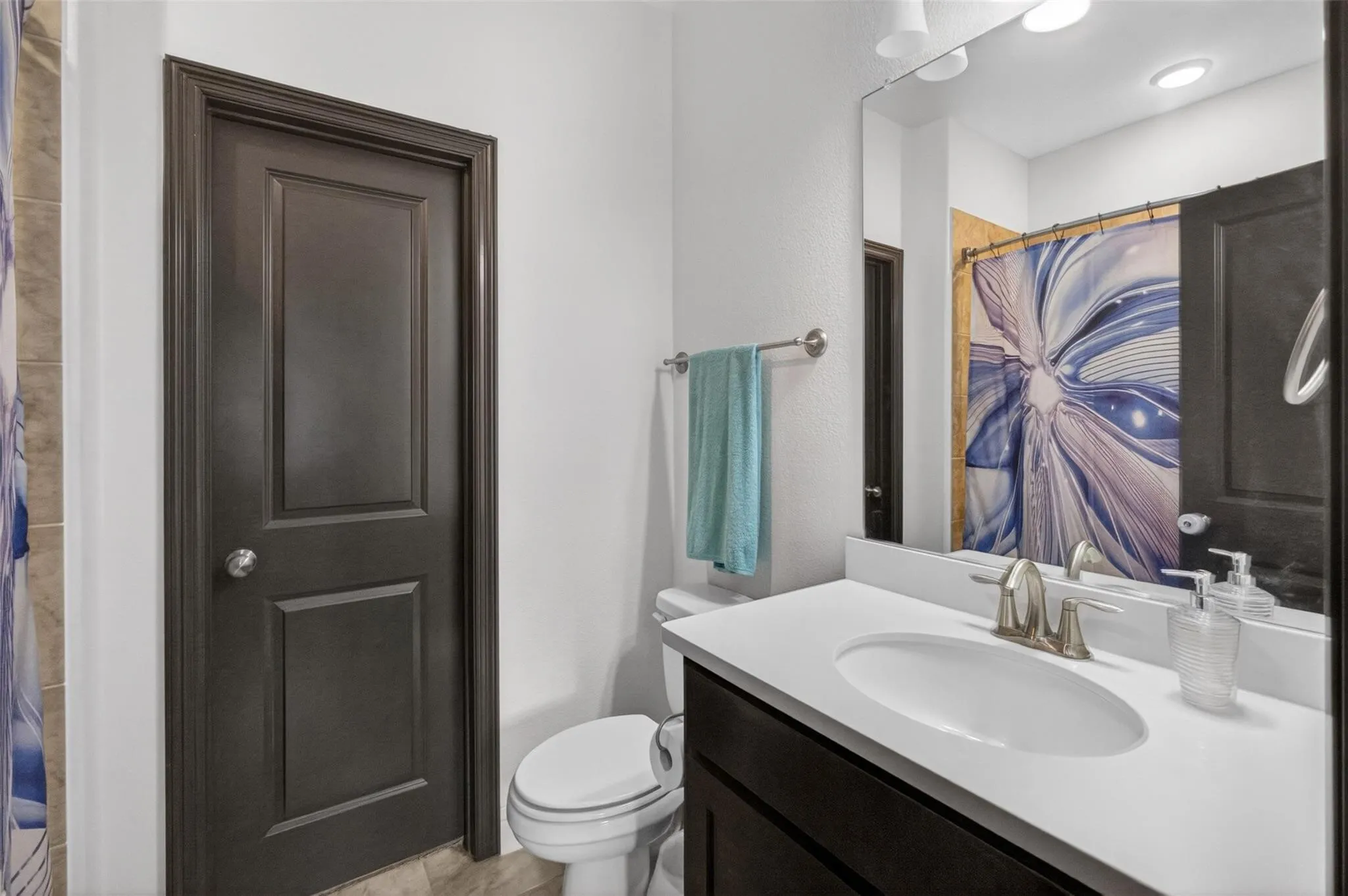 Single Family Residence For Sale in Collin County , 13776 Cardigan Lane, Frisco, Texas 75035, 4 Bedroom, 5 Bathroom, 3 Garage spaces, 4,152 Sqft, built in 2019, mls#21415466, Real Estate Agent in Frisco, Homes For Sale in Collin county, Homes For Sale in Frisco, Realtor in Frisco Texas, Real Estate Brokerage Independent Realty Texas, Luminita Cordes Realtor