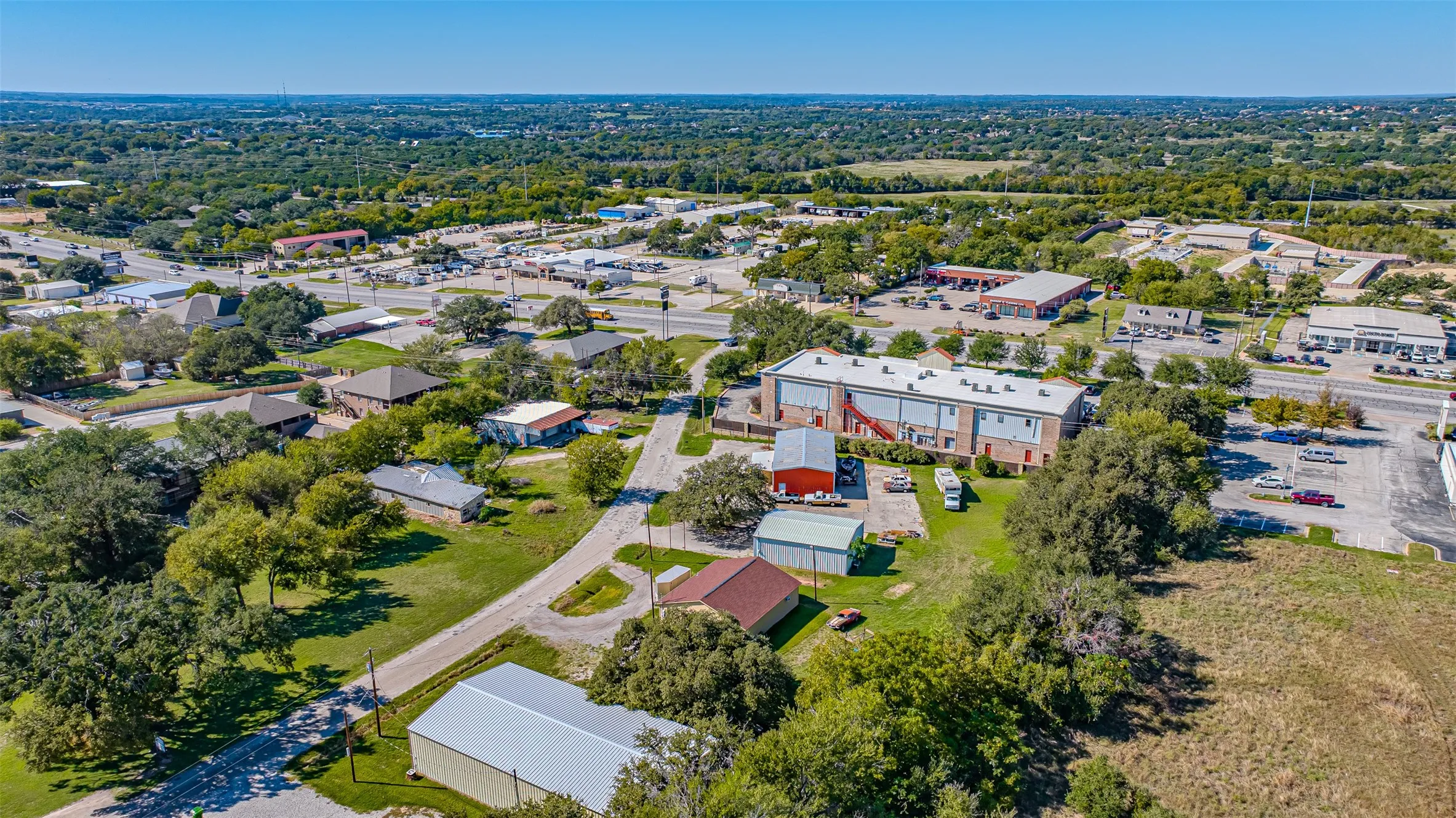 Warehouse For Sale in Hood County , 201 Granbury Court, Granbury, Texas 76049, 0, 0, Garage spaces, 0 Sqft, built in 1977, mls#21420633, Real Estate Agent in Granbury, Homes For Sale in Hood county, Homes For Sale in Granbury, Realtor in Granbury Texas, Real Estate Brokerage Independent Realty Texas, Luminita Cordes Realtor