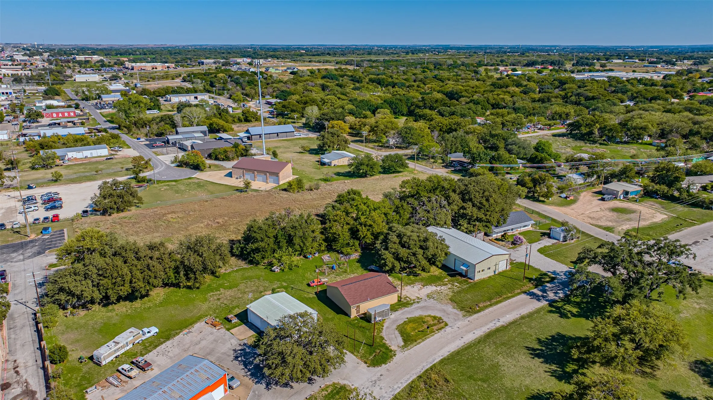 Warehouse For Sale in Hood County , 201 Granbury Court, Granbury, Texas 76049, 0, 0, Garage spaces, 0 Sqft, built in 1977, mls#21420633, Real Estate Agent in Granbury, Homes For Sale in Hood county, Homes For Sale in Granbury, Realtor in Granbury Texas, Real Estate Brokerage Independent Realty Texas, Luminita Cordes Realtor
