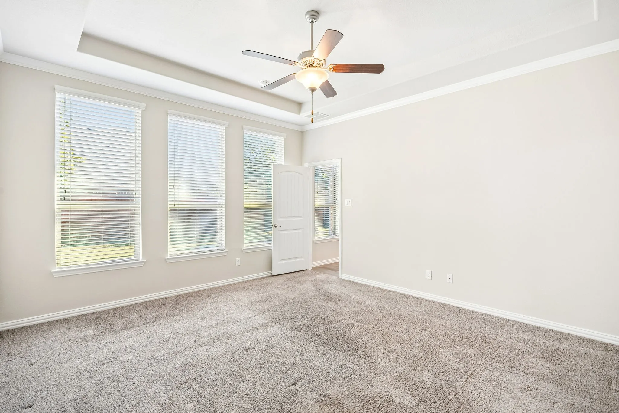 Single Family Residence For Sale in Collin County , 4312 Salado Creek Way, Celina, Texas 75078, 4 Bedroom, 3 Bathroom, 2 Garage spaces, 2,572 Sqft, built in 2017, mls#21404450, Real Estate Agent in Celina, Homes For Sale in Collin county, Homes For Sale in Celina, Realtor in Celina Texas, Real Estate Brokerage Independent Realty Texas, Luminita Cordes Realtor