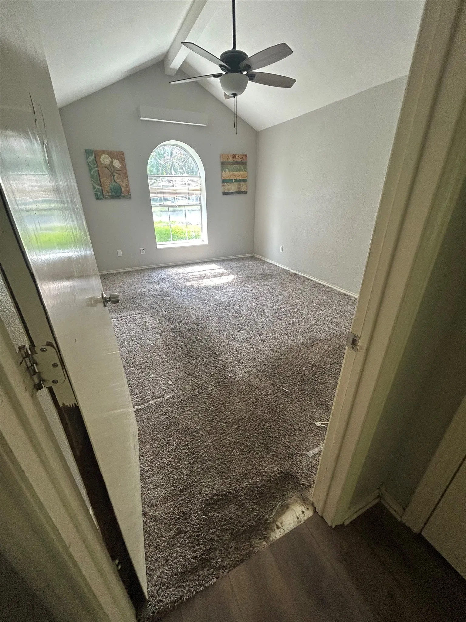 Single Family Residence For Sale in Hunt County , 2502 Paul Street, Greenville, Texas 75402, 3 Bedroom, 2 Bathroom, Garage spaces, 1,406 Sqft, built in 1989, mls#21420744, Real Estate Agent in Greenville, Homes For Sale in Hunt county, Homes For Sale in Greenville, Realtor in Greenville Texas, Real Estate Brokerage Independent Realty Texas, Luminita Cordes Realtor