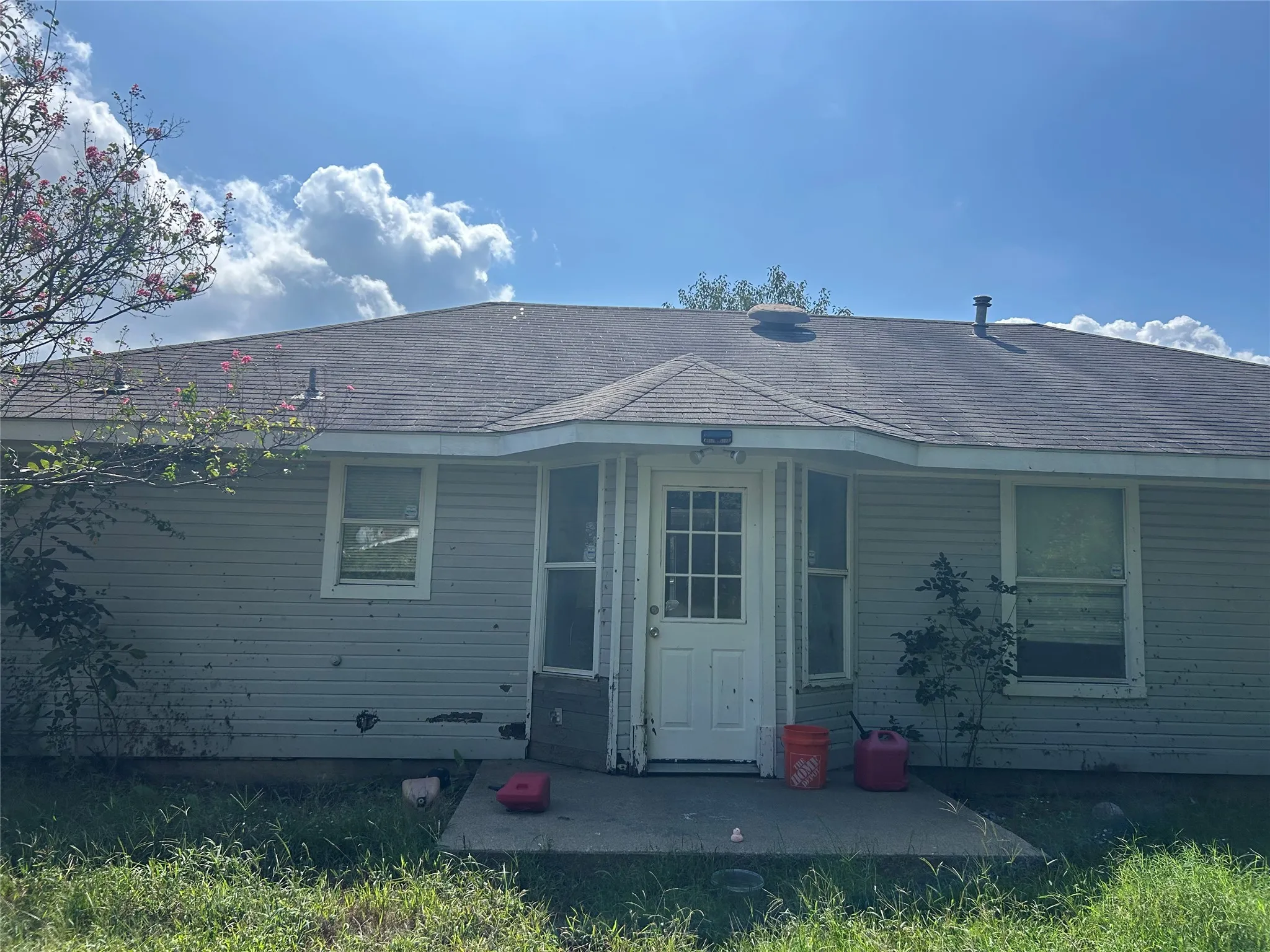 Single Family Residence For Sale in Hunt County , 2502 Paul Street, Greenville, Texas 75402, 3 Bedroom, 2 Bathroom, Garage spaces, 1,406 Sqft, built in 1989, mls#21420744, Real Estate Agent in Greenville, Homes For Sale in Hunt county, Homes For Sale in Greenville, Realtor in Greenville Texas, Real Estate Brokerage Independent Realty Texas, Luminita Cordes Realtor