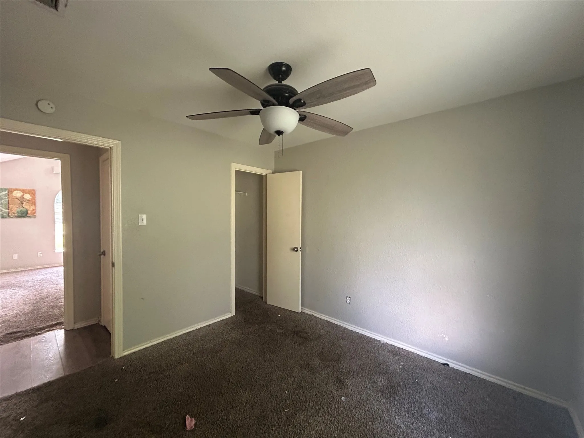 Single Family Residence For Sale in Hunt County , 2502 Paul Street, Greenville, Texas 75402, 3 Bedroom, 2 Bathroom, Garage spaces, 1,406 Sqft, built in 1989, mls#21420744, Real Estate Agent in Greenville, Homes For Sale in Hunt county, Homes For Sale in Greenville, Realtor in Greenville Texas, Real Estate Brokerage Independent Realty Texas, Luminita Cordes Realtor
