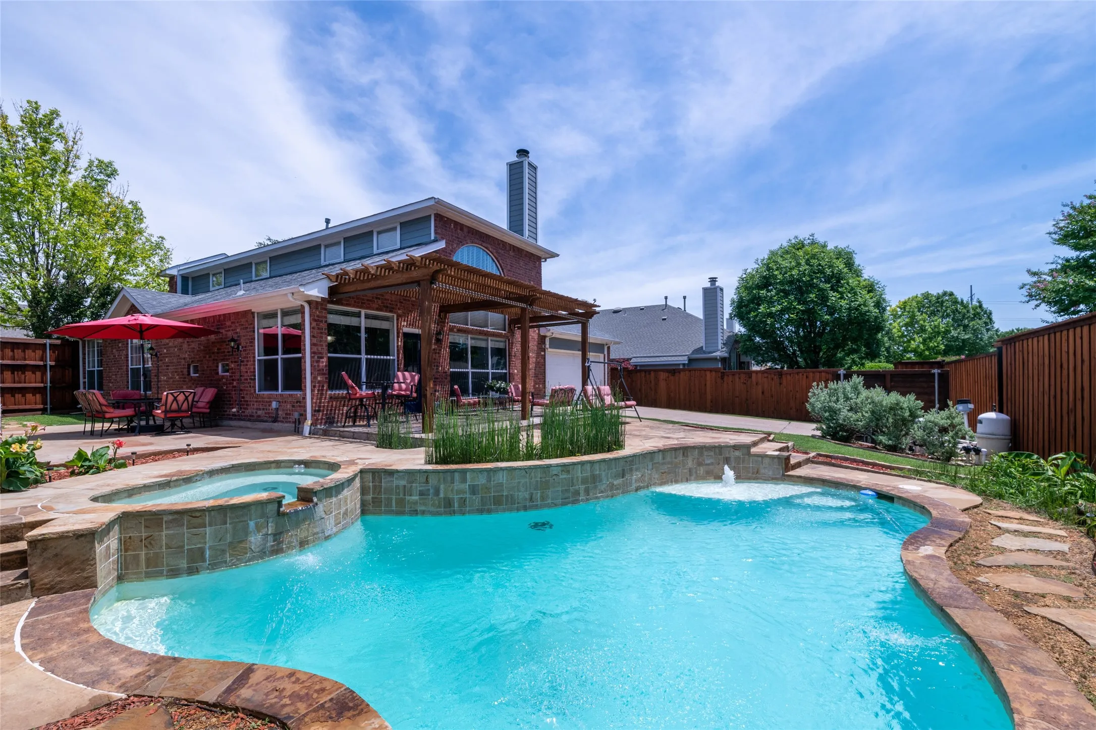 Single Family Residence For Rent in Collin County , 11761 Waterford Lane, Frisco, Texas 75035, 4 Bedroom, 3 Bathroom, 2 Garage spaces, 2,892 Sqft, built in 2000, mls#21420845, Real Estate Agent in Frisco, Homes For Rent in Collin county, Homes For Rent in Frisco, Realtor in Frisco Texas, Real Estate Brokerage Independent Realty Texas, Luminita Cordes Realtor