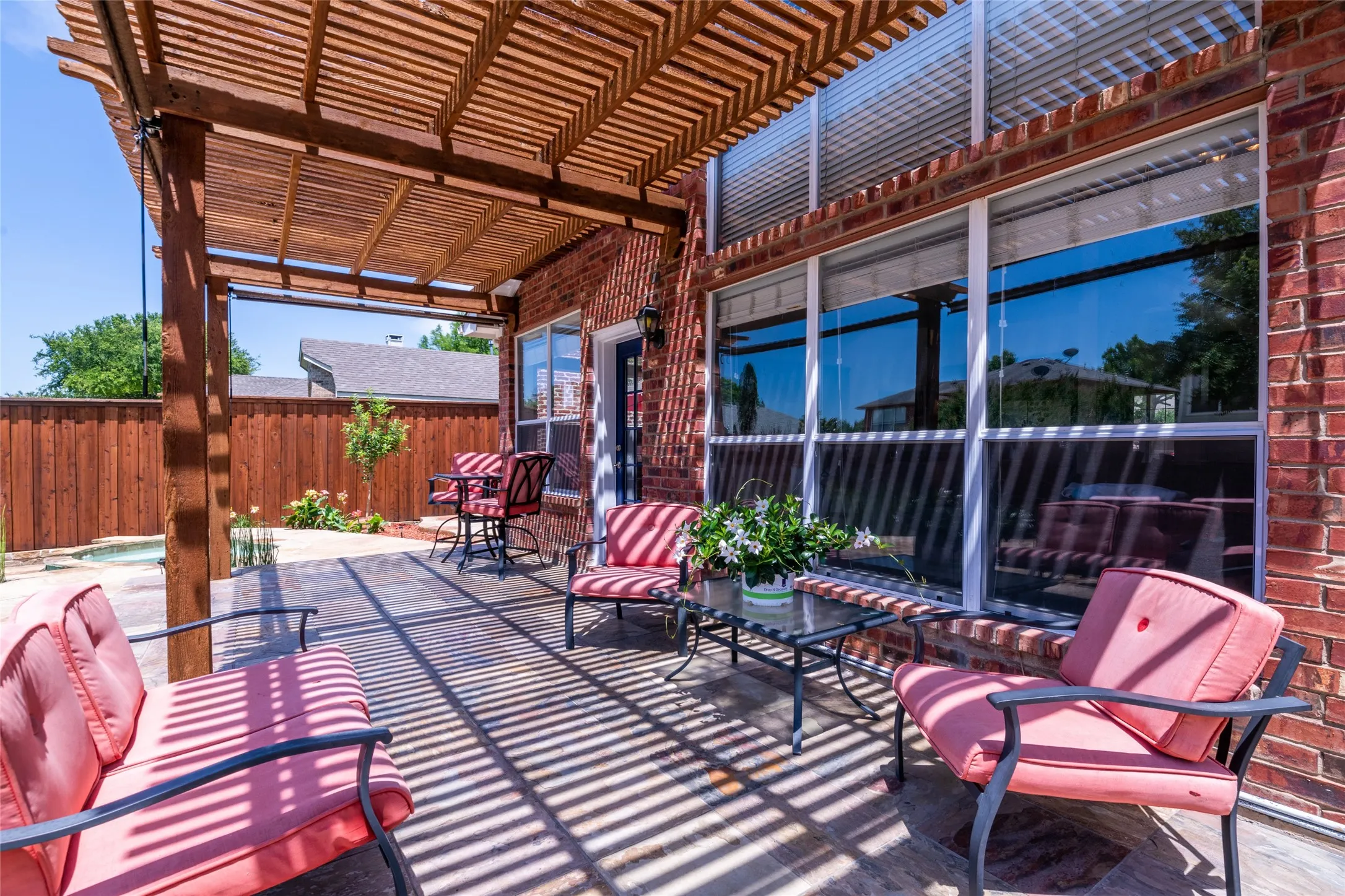 Single Family Residence For Rent in Collin County , 11761 Waterford Lane, Frisco, Texas 75035, 4 Bedroom, 3 Bathroom, 2 Garage spaces, 2,892 Sqft, built in 2000, mls#21420845, Real Estate Agent in Frisco, Homes For Rent in Collin county, Homes For Rent in Frisco, Realtor in Frisco Texas, Real Estate Brokerage Independent Realty Texas, Luminita Cordes Realtor